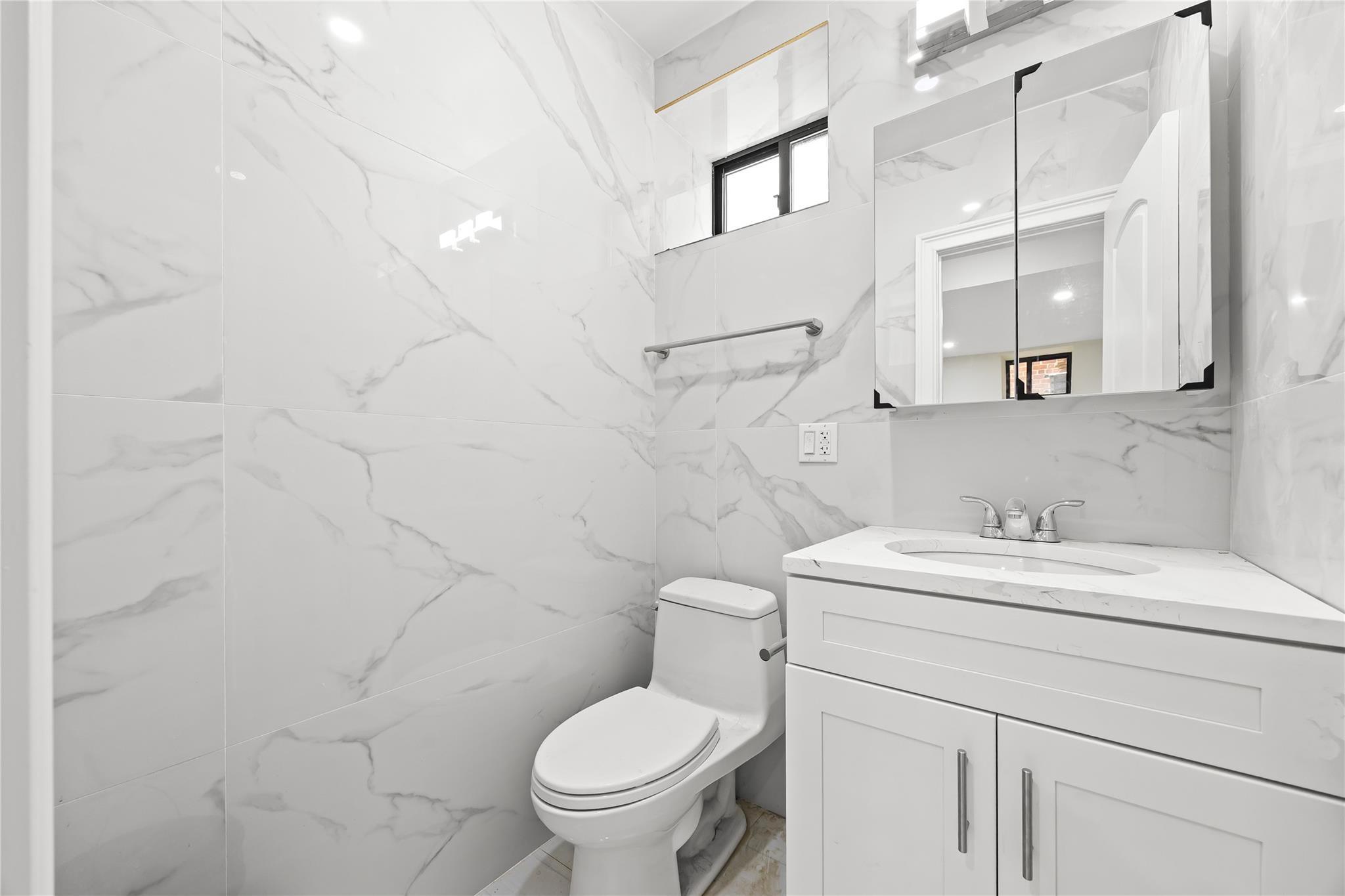 Single Family 28th  Queens, NY 11355, MLS-881692-27