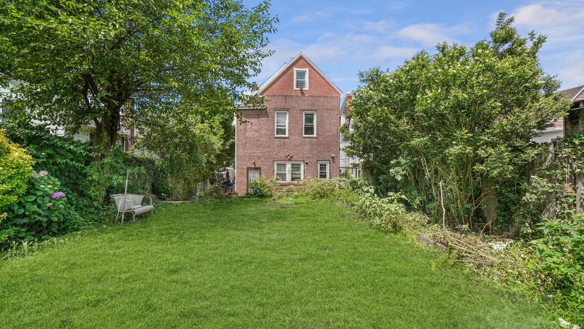 Single Family Barker  Bronx, NY 10467, MLS-881720-23