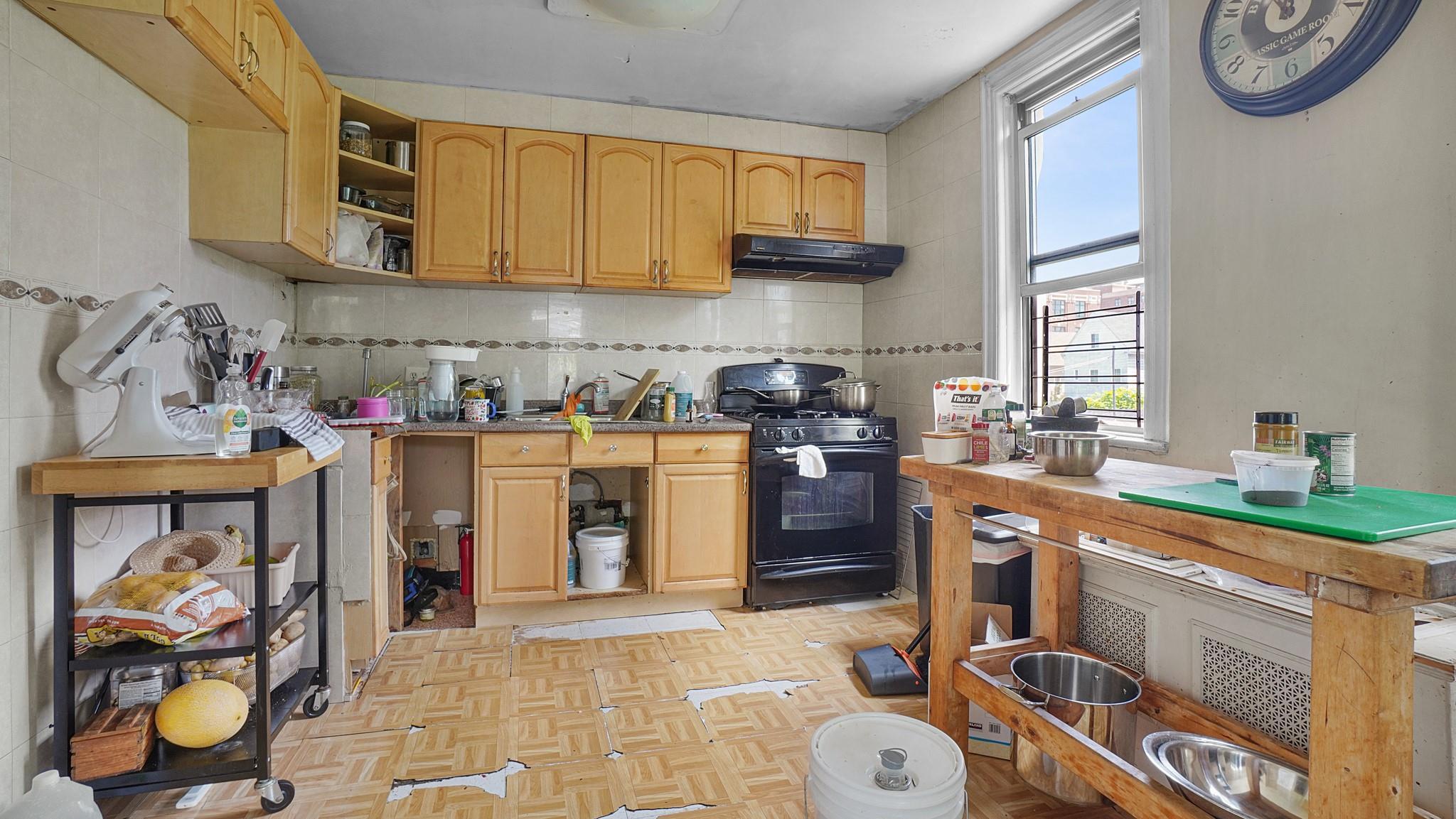 Single Family Barker  Bronx, NY 10467, MLS-881720-8