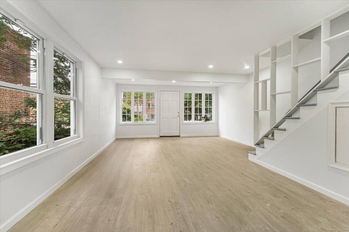Single Family Lacombe  Bronx, NY 10473, MLS-881733-3