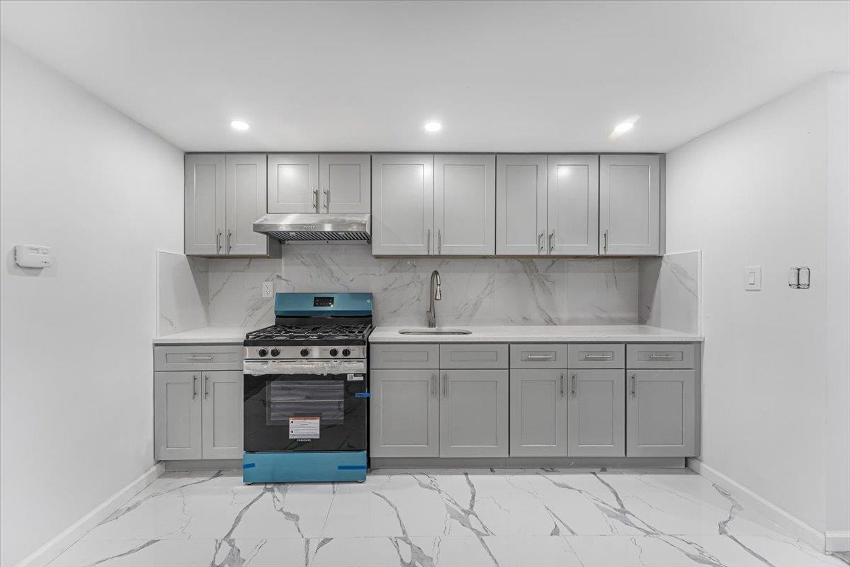 Single Family Lacombe  Bronx, NY 10473, MLS-881733-8