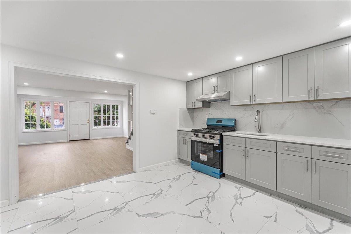 Single Family Lacombe  Bronx, NY 10473, MLS-881733-9