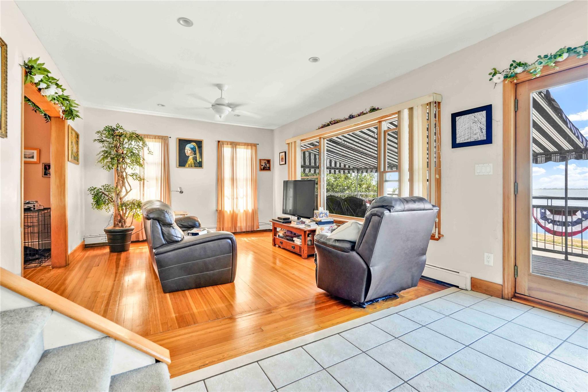 Single Family Beach Channel Queens, NY 11694, MLS-881735-15