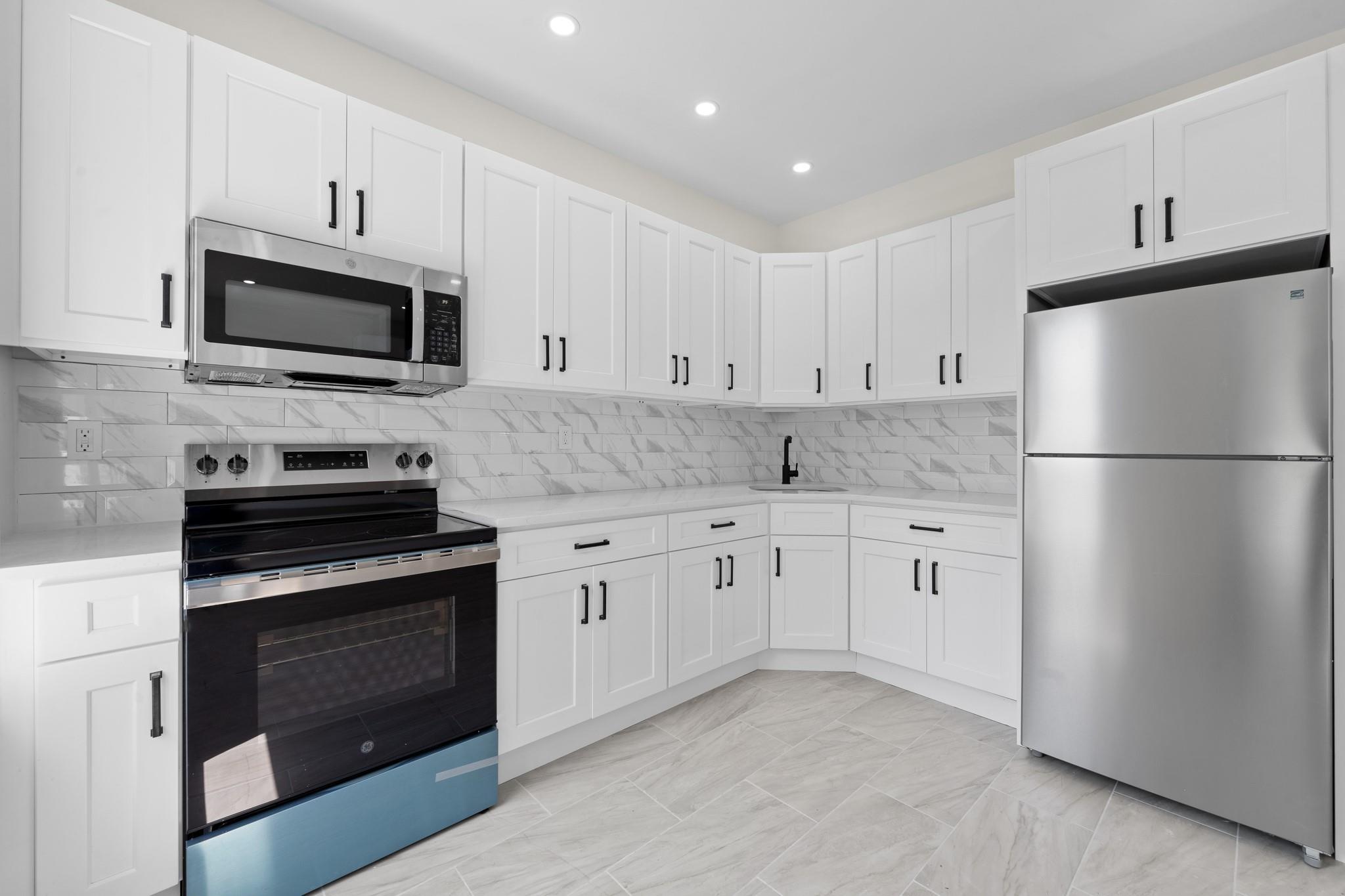 Single Family Herzl  Brooklyn, NY 11212, MLS-881736-2