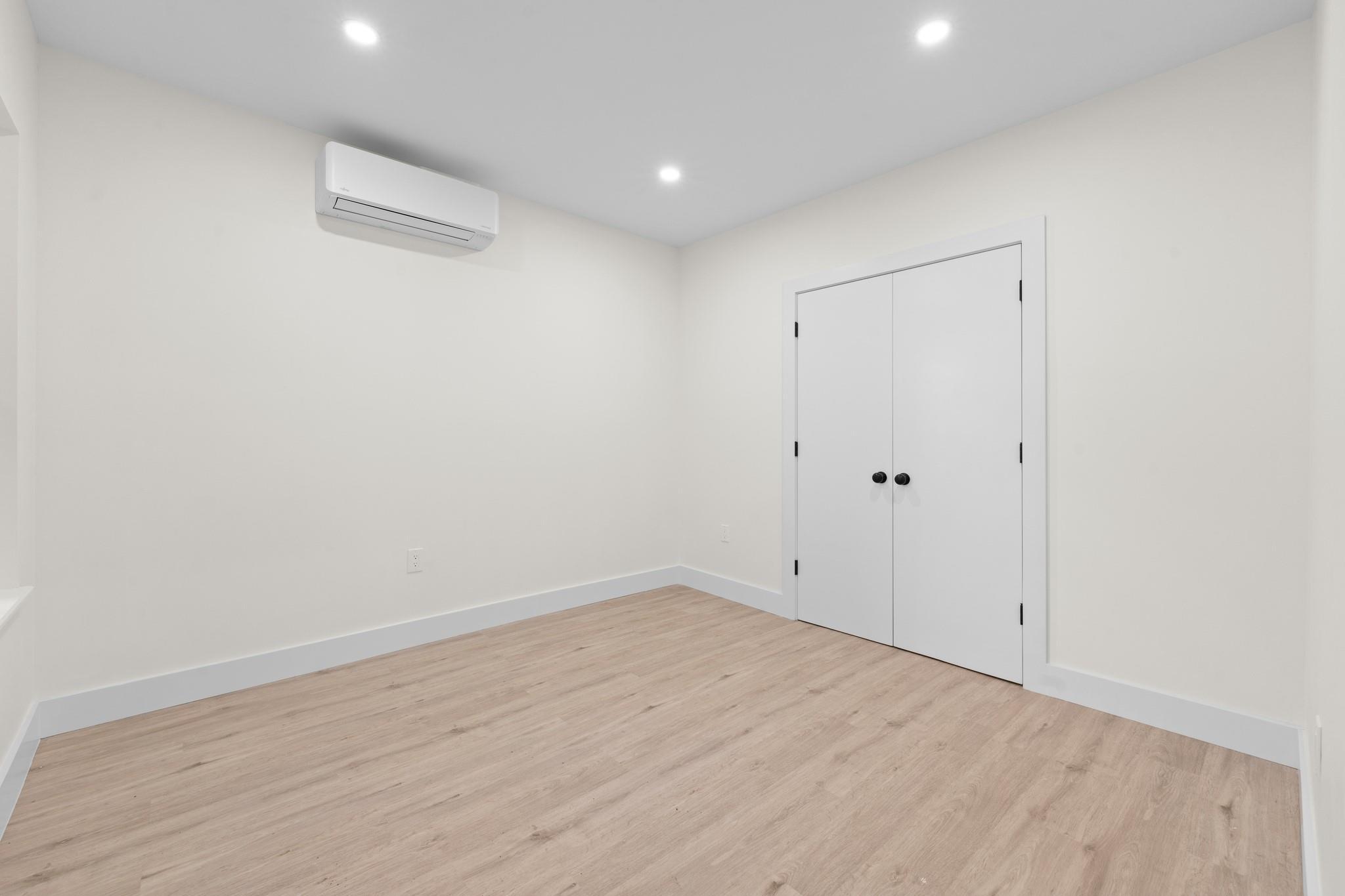 Single Family Herzl  Brooklyn, NY 11212, MLS-881736-9