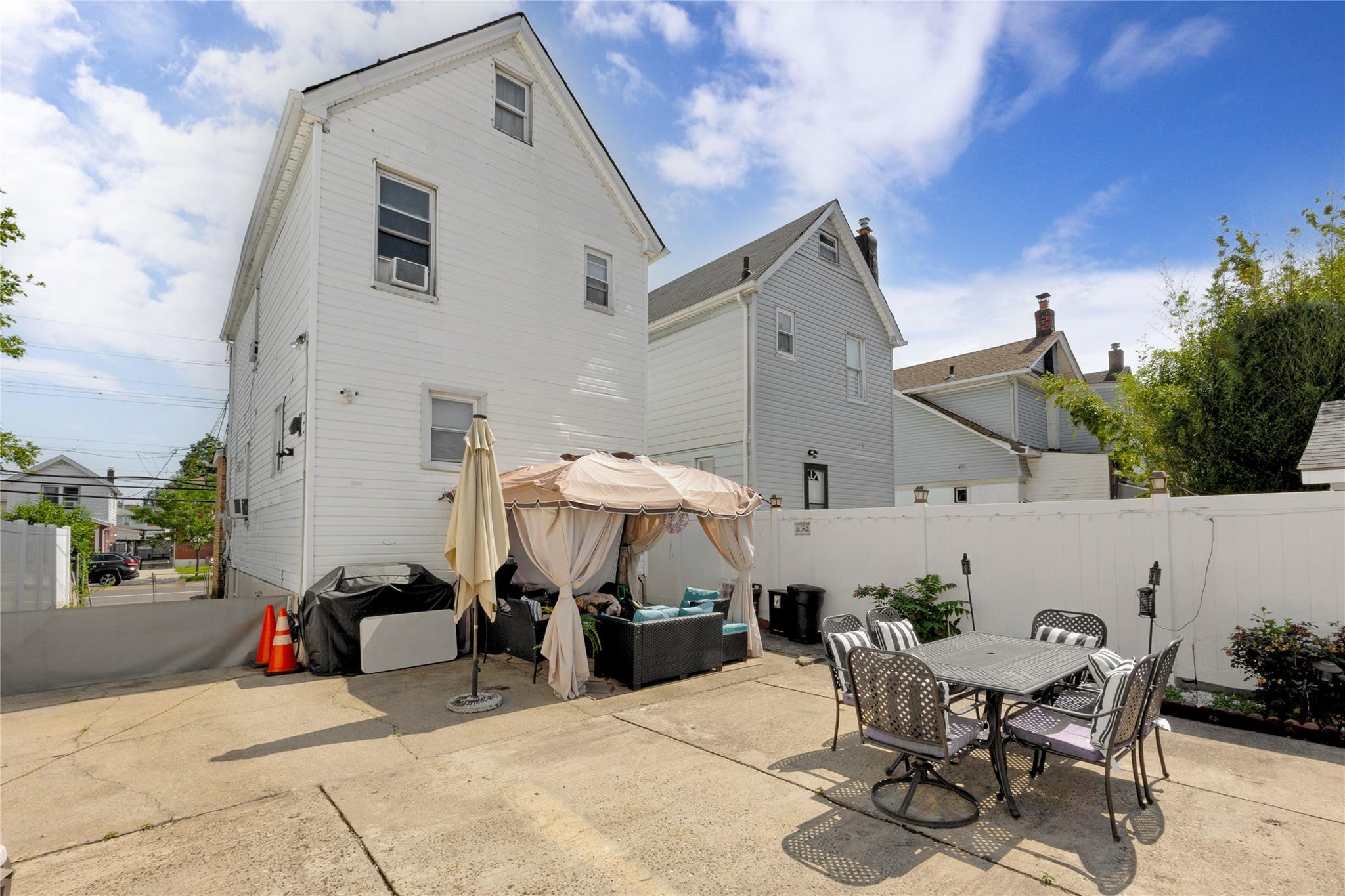 Single Family 115th  Queens, NY 11420, MLS-881740-20