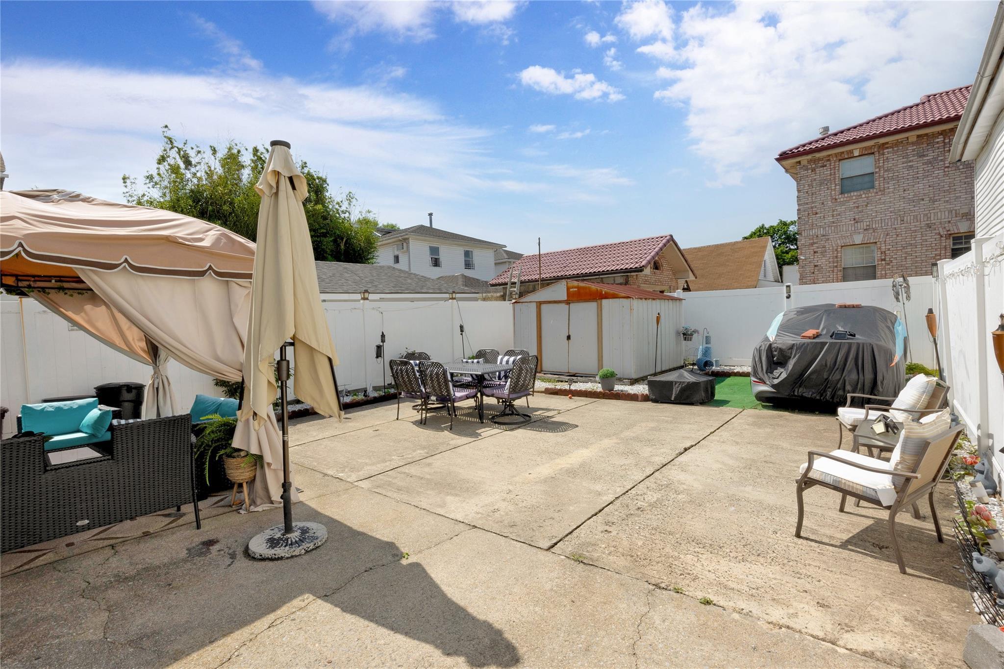 Single Family 115th  Queens, NY 11420, MLS-881740-21