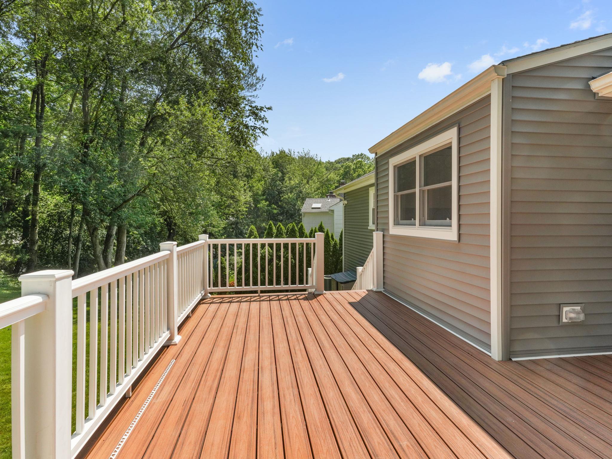 Single Family Guilford  Out Of Area, NY 06831, MLS-881751-15
