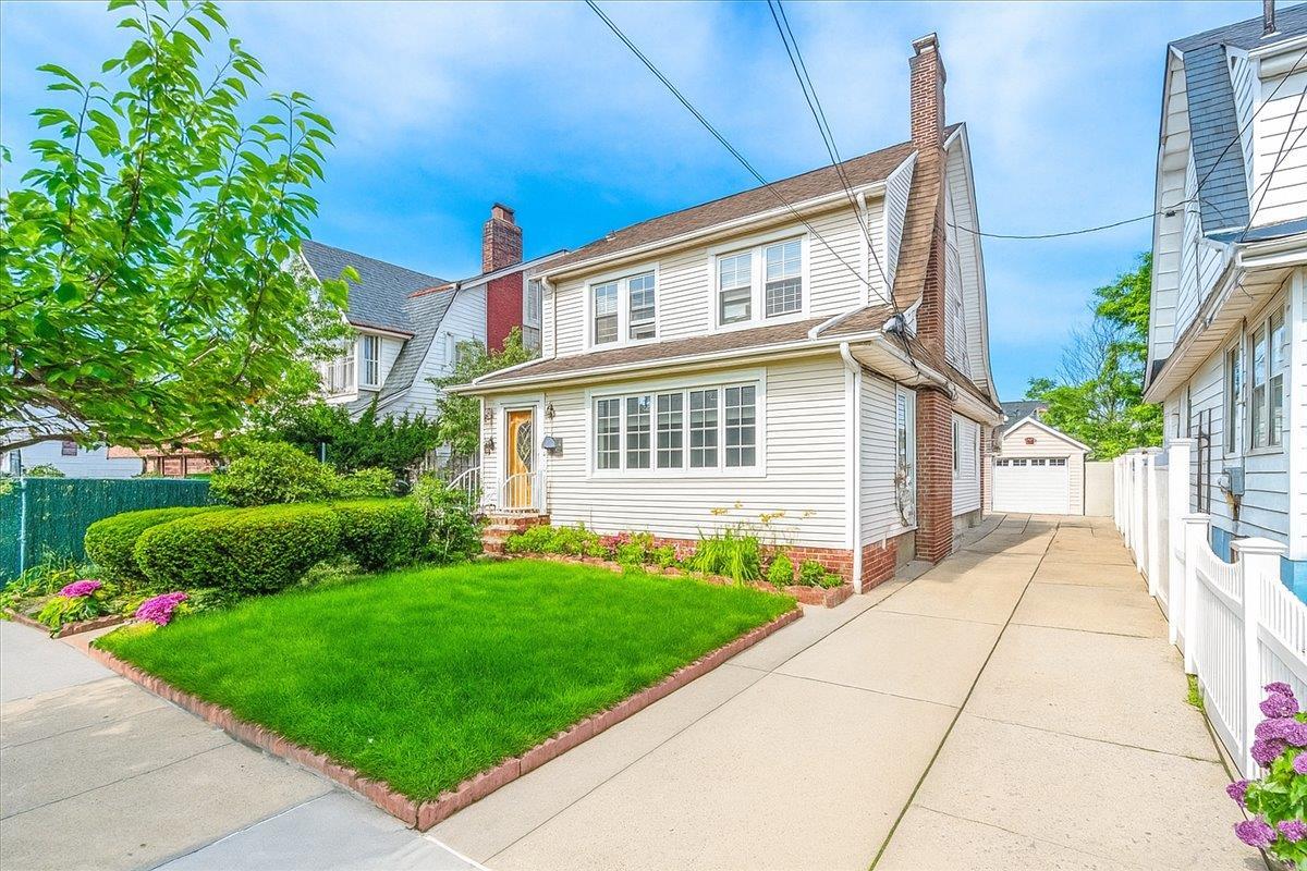 Single Family 169th  Queens, NY 11432, MLS-881767-2