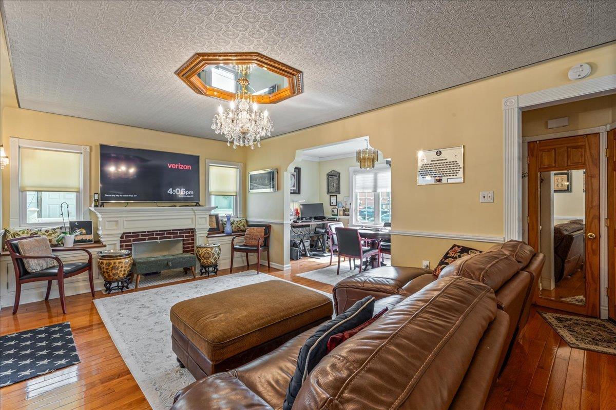 Single Family 169th  Queens, NY 11432, MLS-881767-9