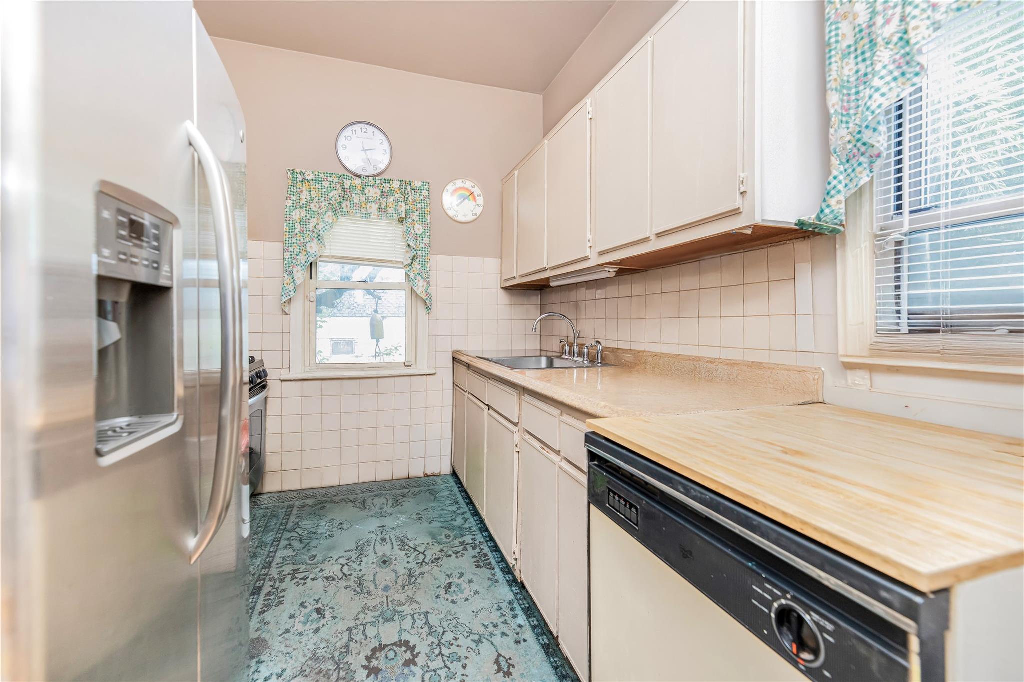 Single Family Hawkins  Bronx, NY 10464, MLS-881773-13
