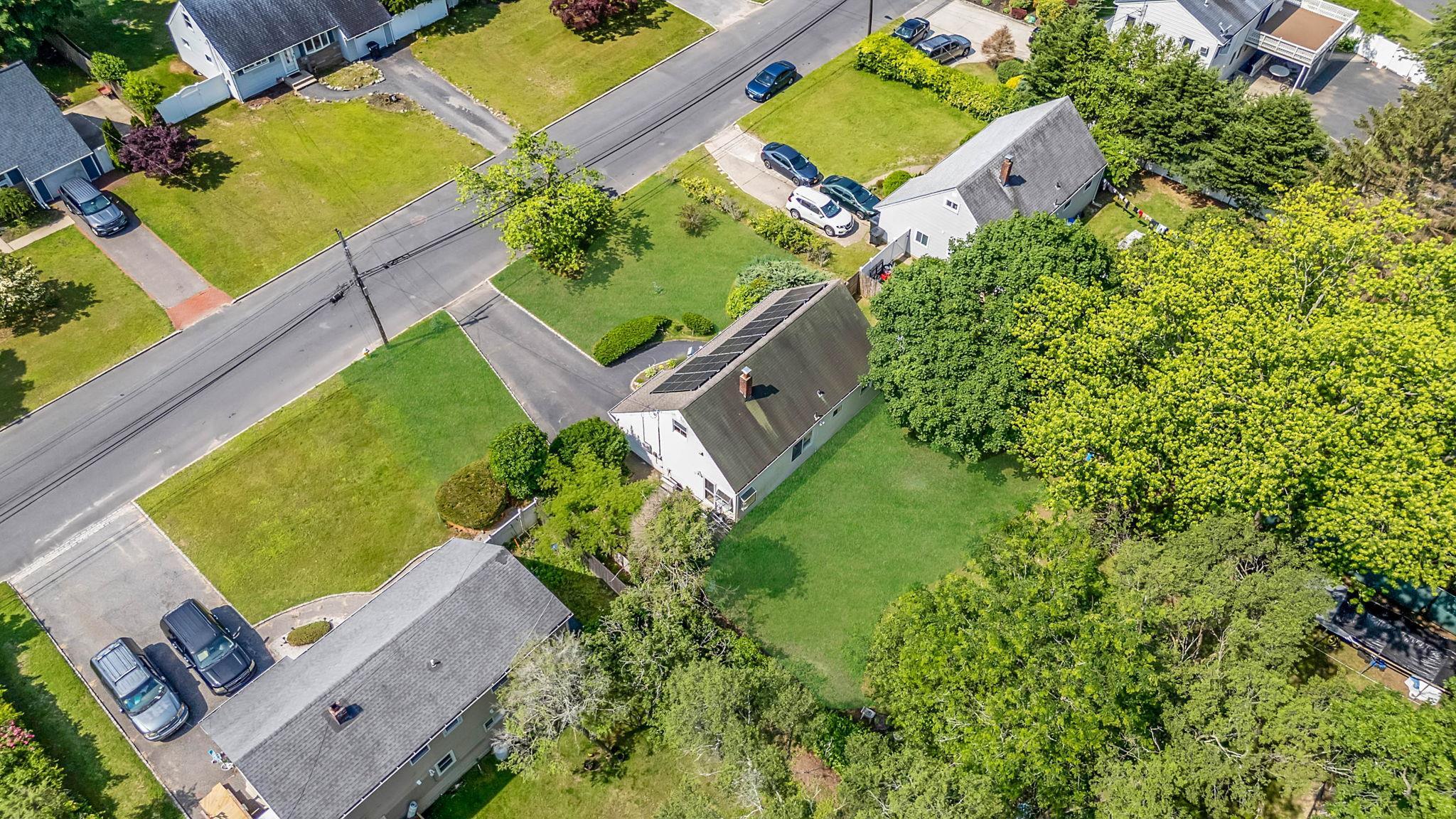 Single Family Lakeland  Suffolk County, NY 11706, MLS-881788-9