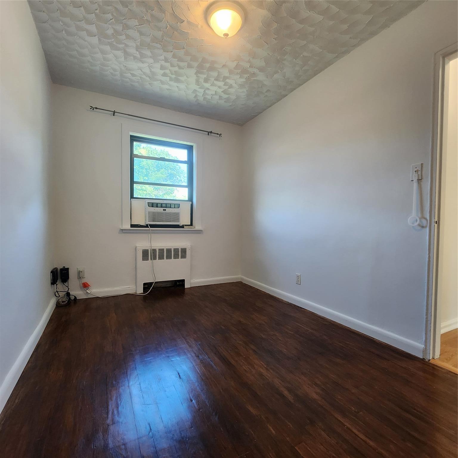 Coop 217th Street  Queens, NY 11364, MLS-881791-10