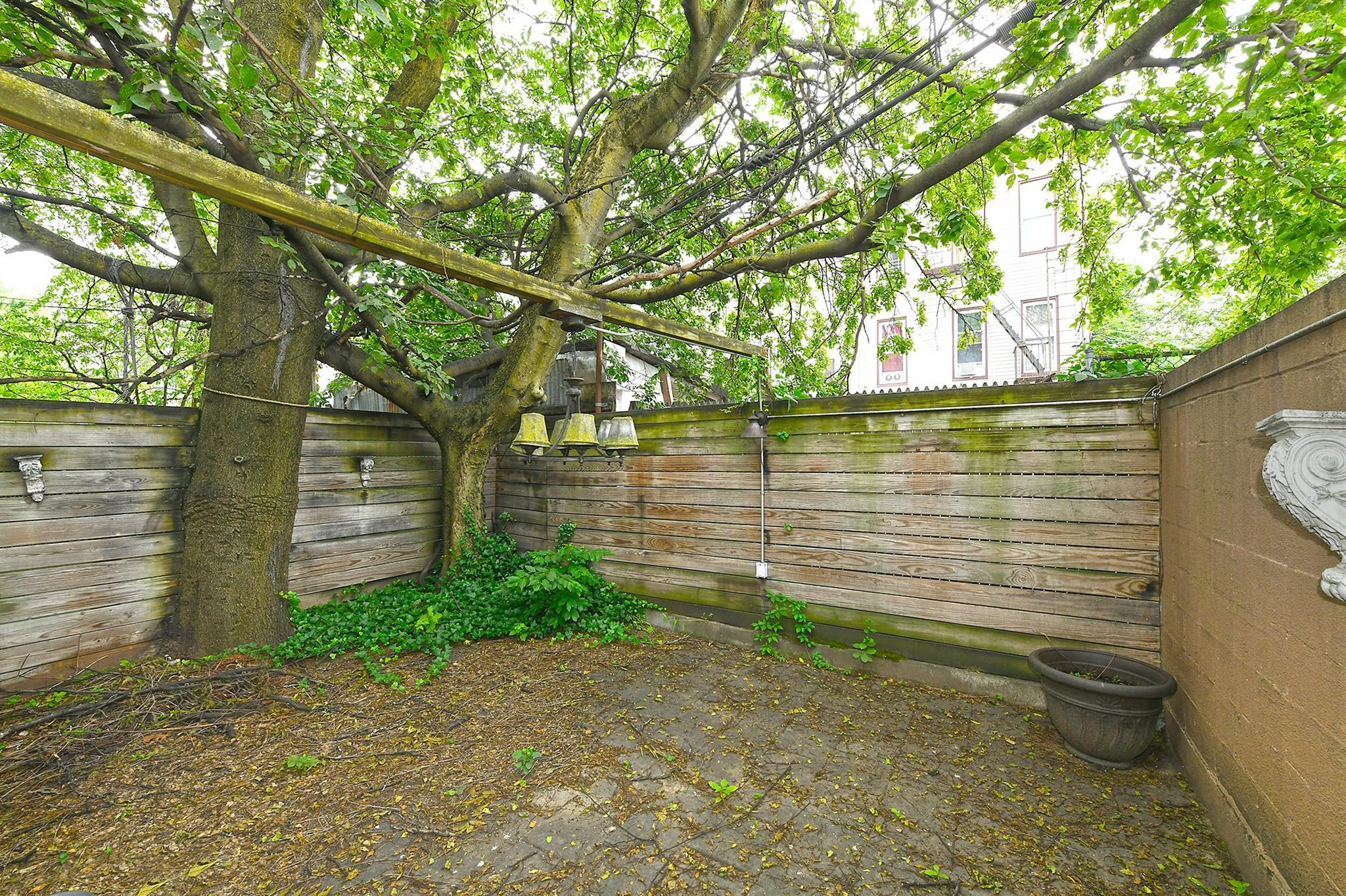 Single Family Jefferson  Brooklyn, NY 11221, MLS-881807-18