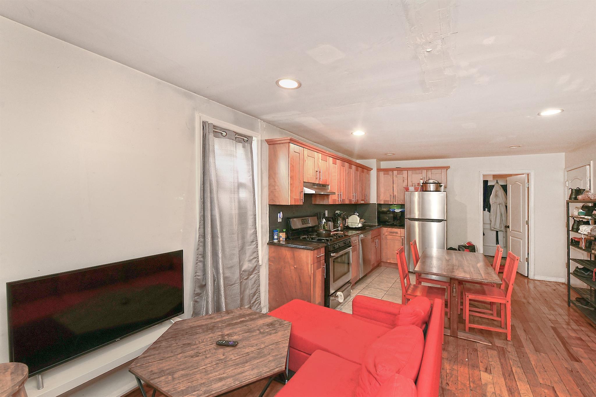 Single Family Jefferson  Brooklyn, NY 11221, MLS-881807-8