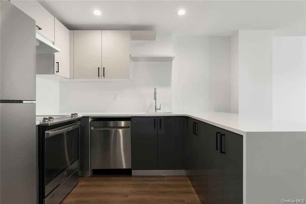 Apartment Kingsbridge  Bronx, NY 10463, MLS-881816-4