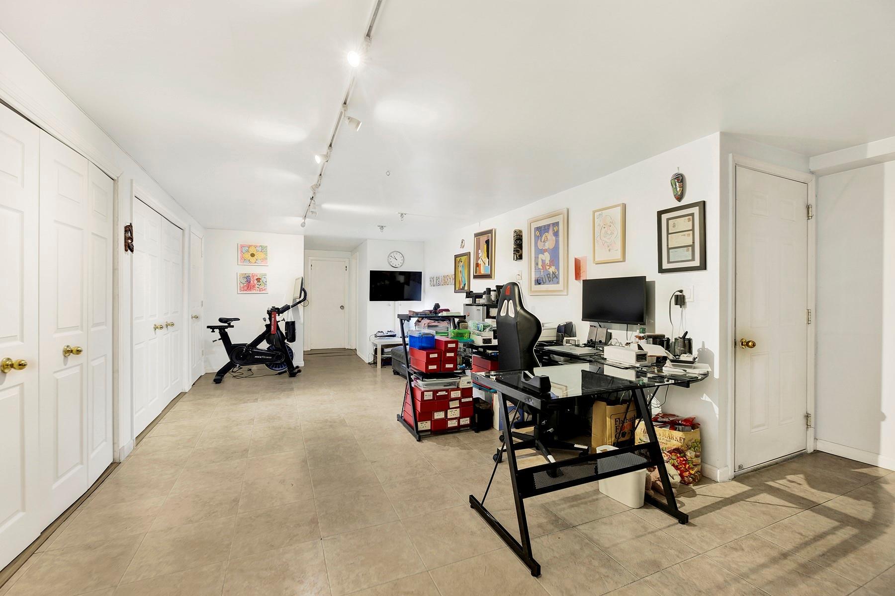 Single Family Tilden  Brooklyn, NY 11226, MLS-881820-27