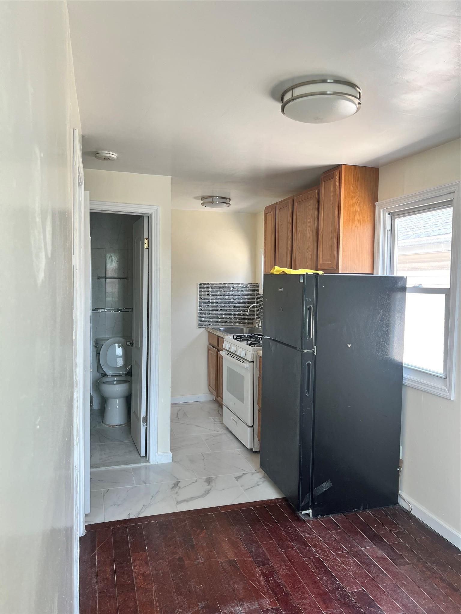 Single Family Tuskegee Airmen  Queens, NY 11435, MLS-881861-6