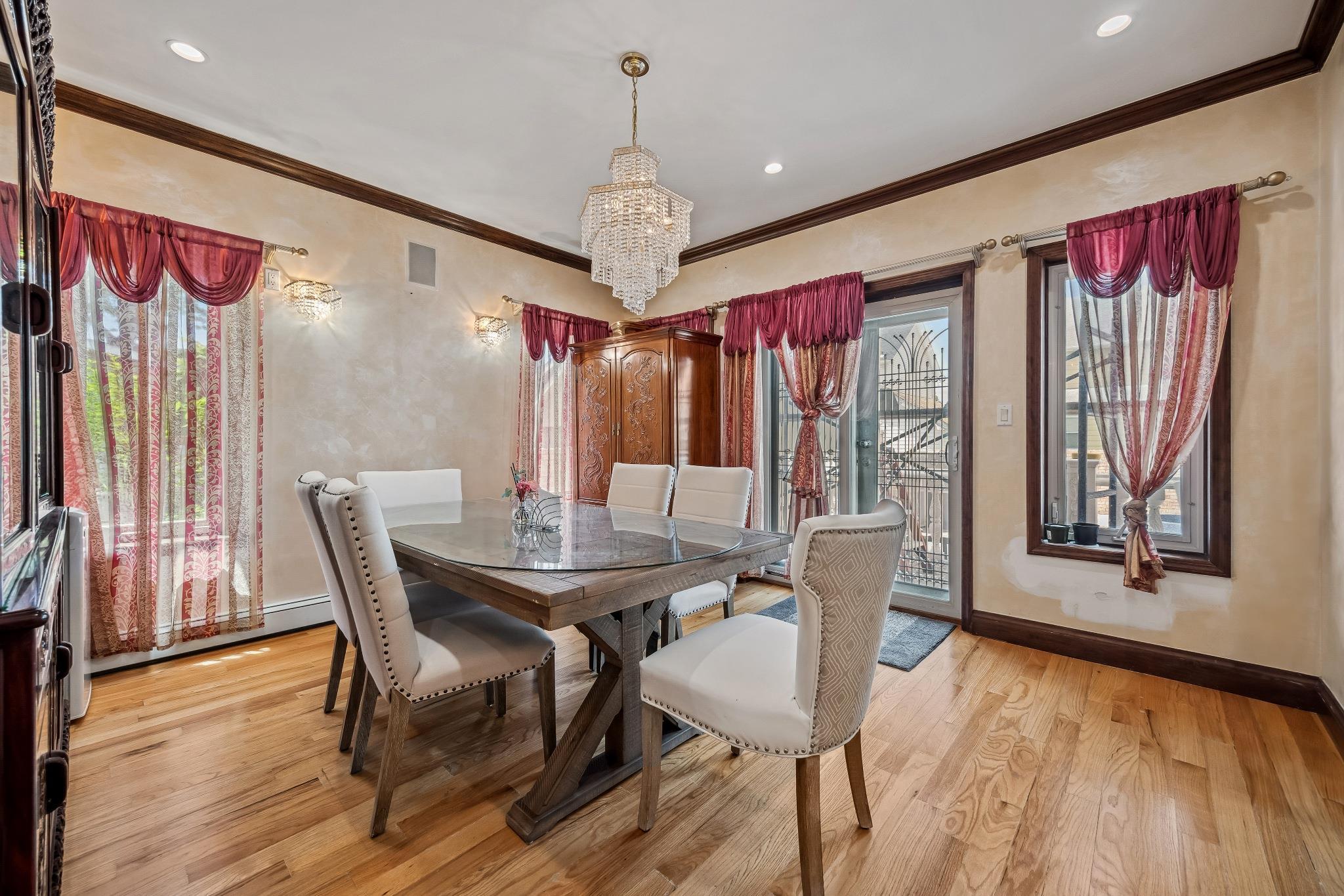 Single Family 220th  Queens, NY 11361, MLS-881868-11