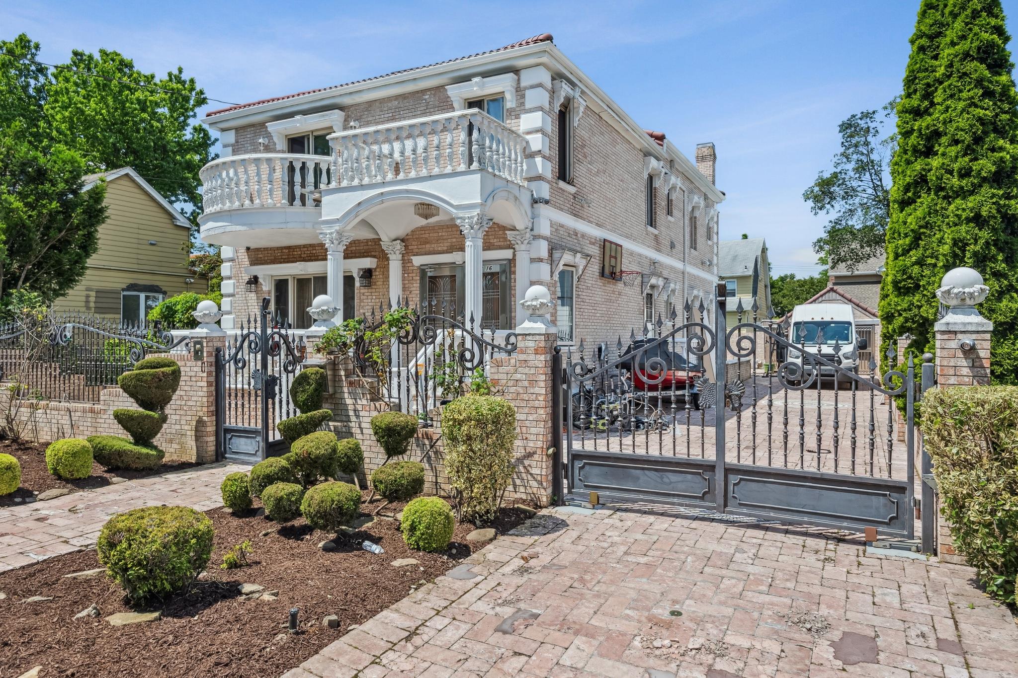 Single Family 220th  Queens, NY 11361, MLS-881868-2