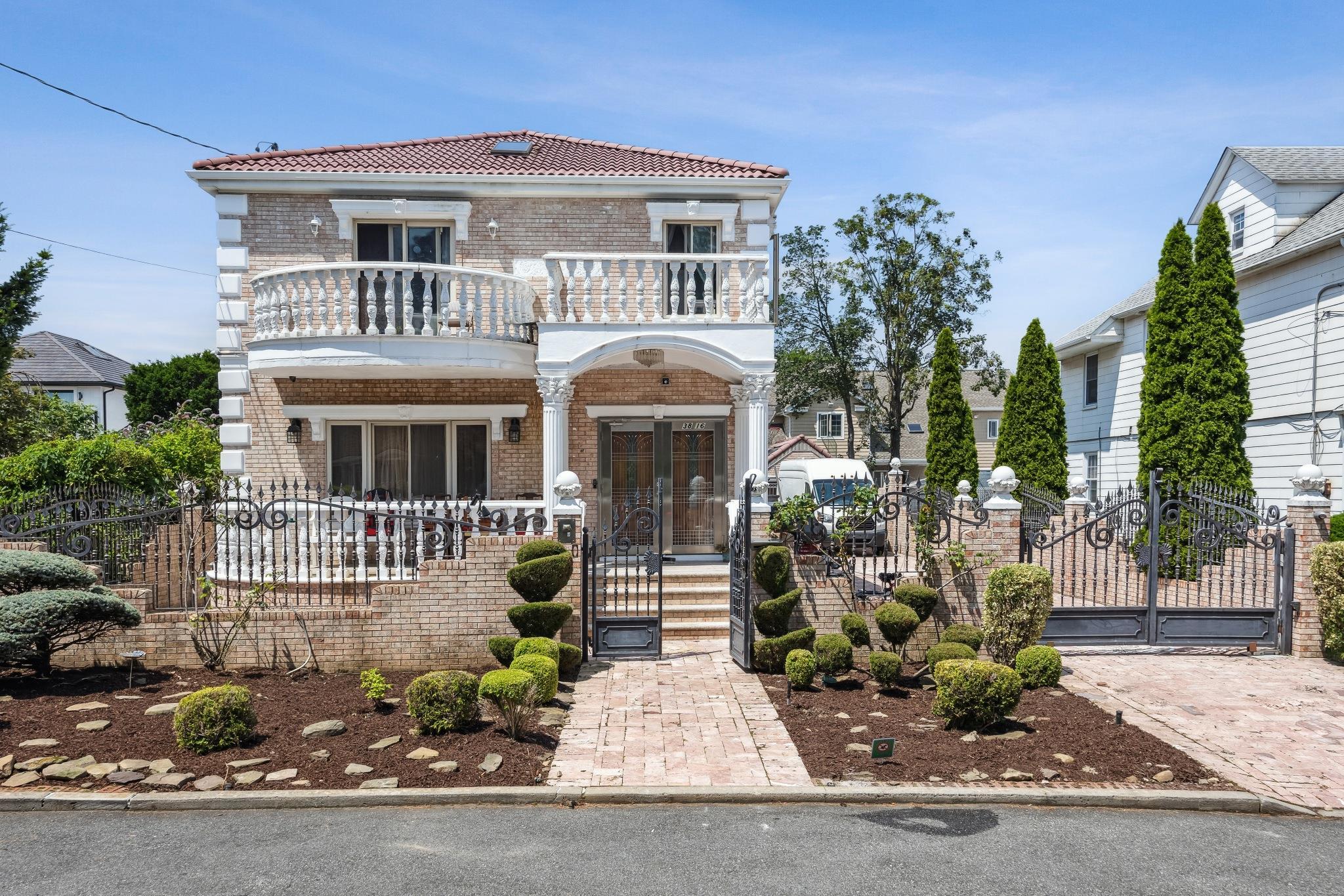 Single Family 220th  Queens, NY 11361, MLS-881868-3