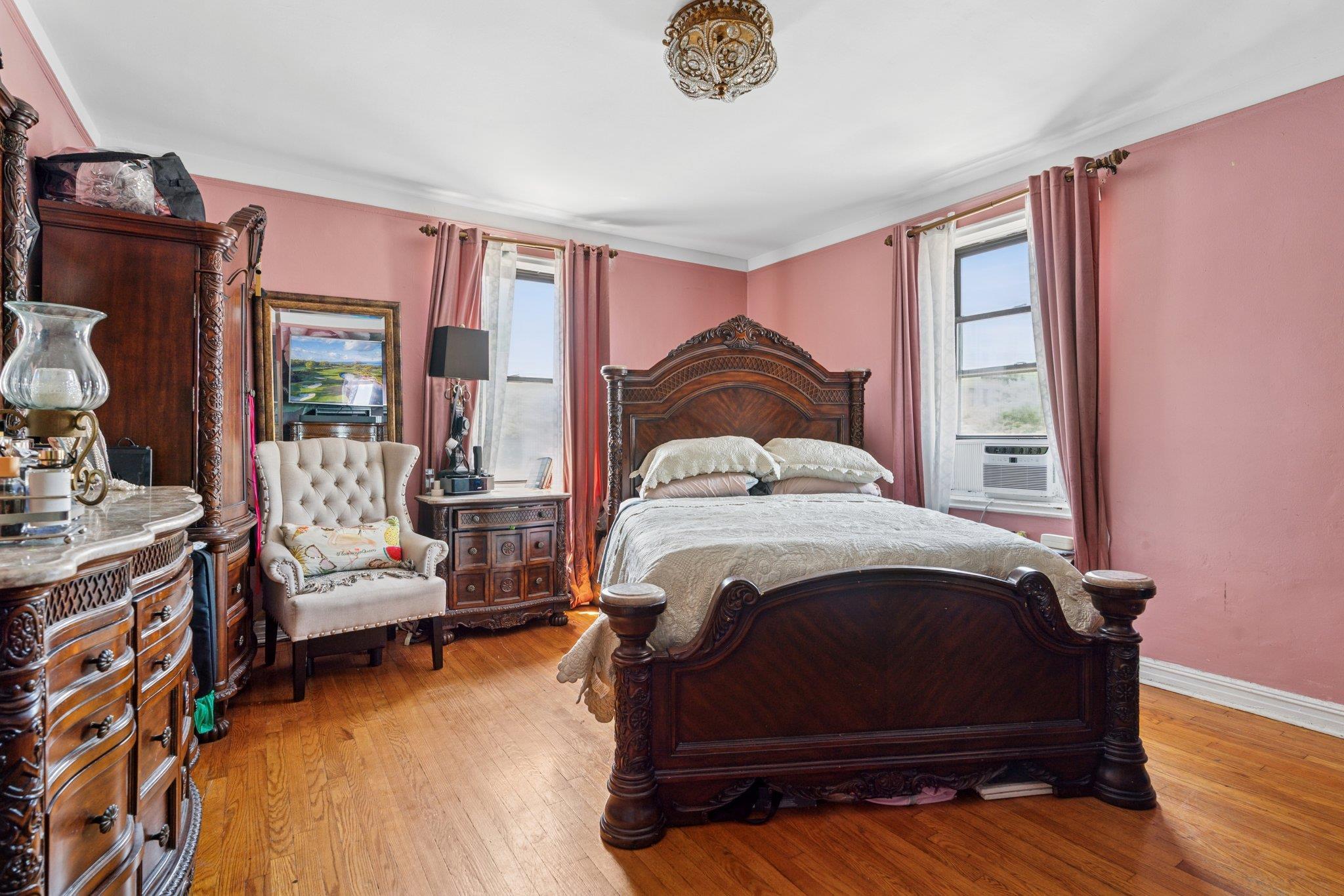 Coop Bedford  Brooklyn, NY 11210, MLS-881870-12