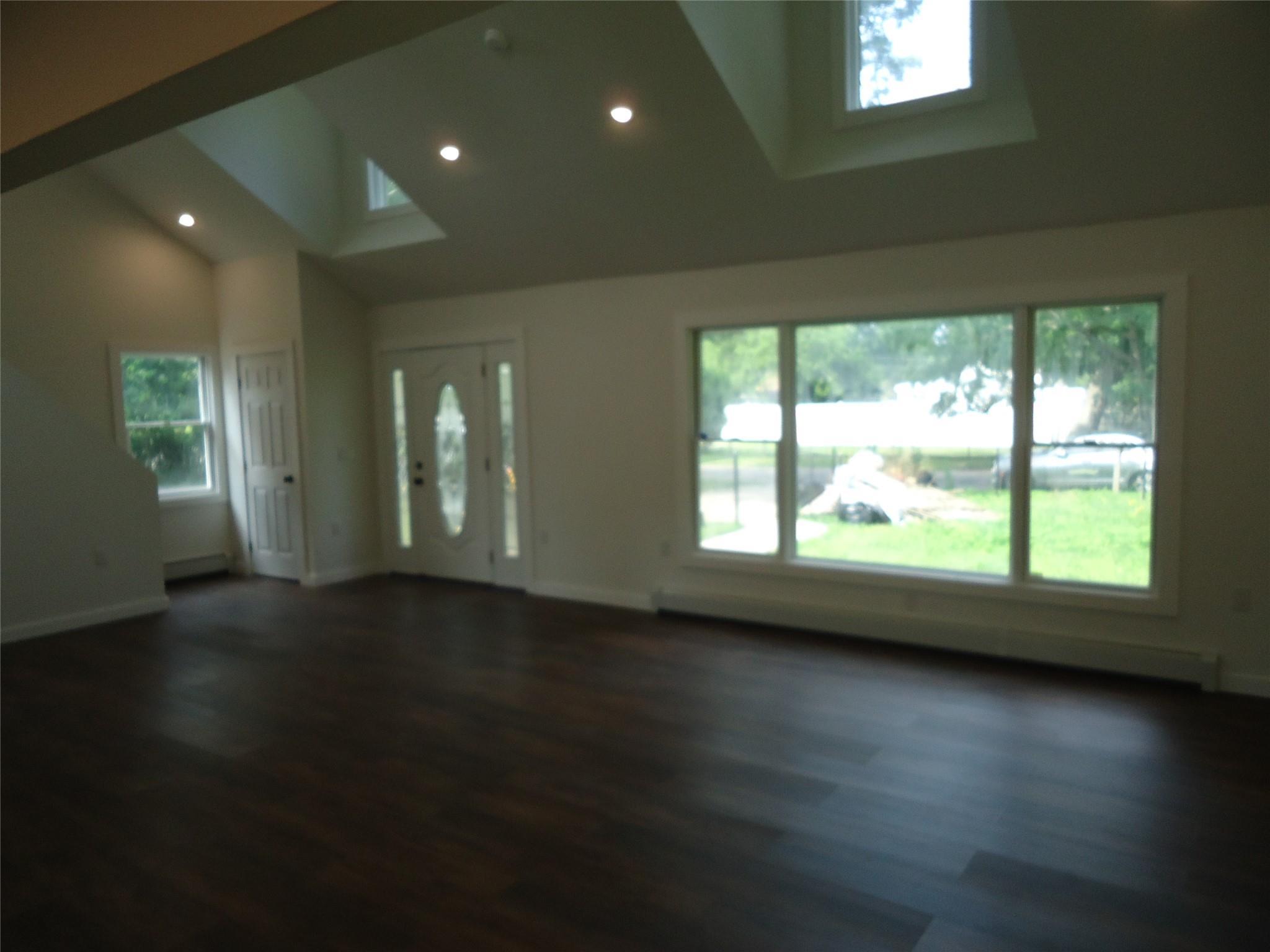 Single Family Laurelton  Suffolk County, NY 11951, MLS-881907-2