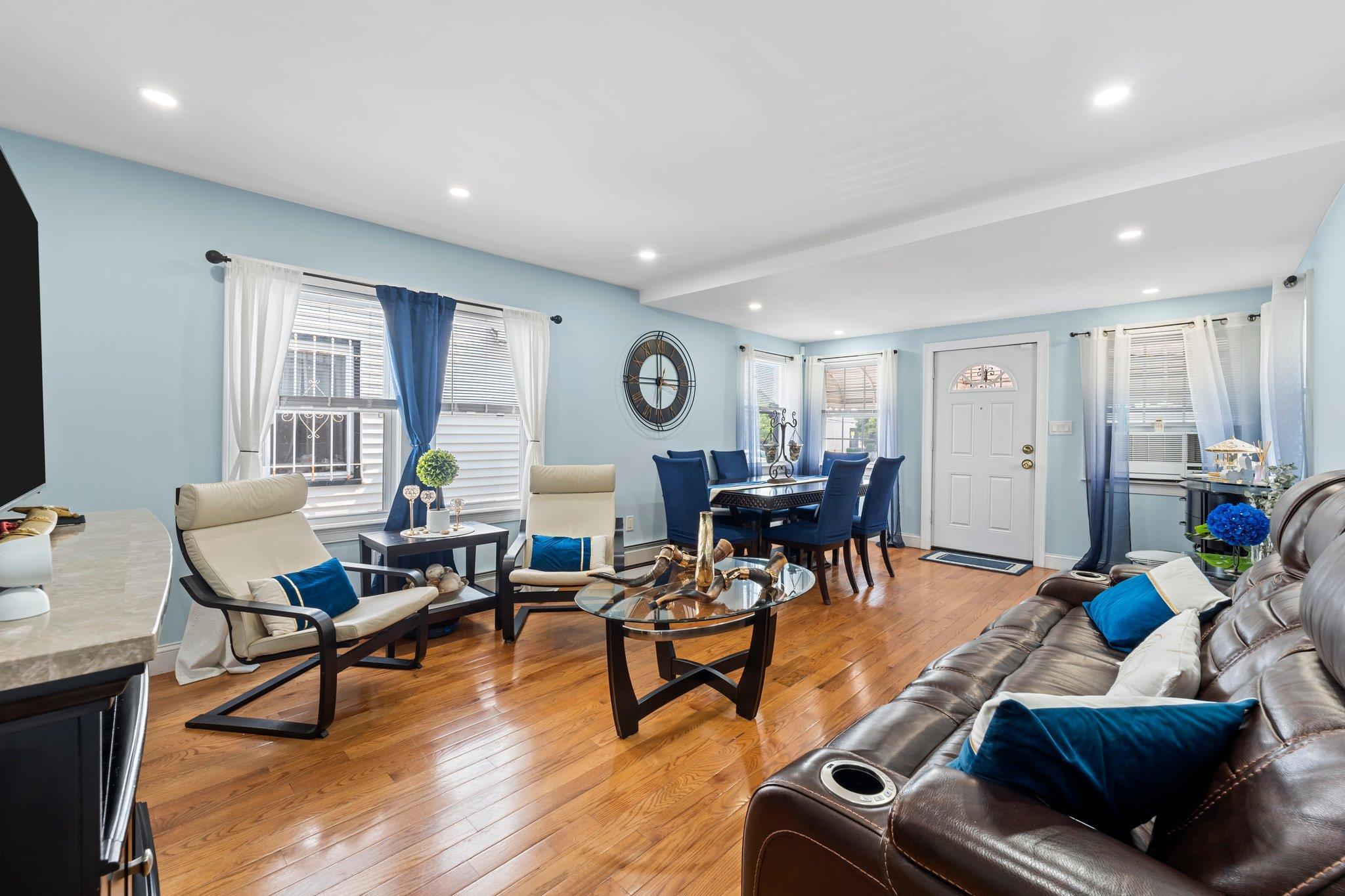 Single Family 166th  Queens, NY 11434, MLS-881928-4