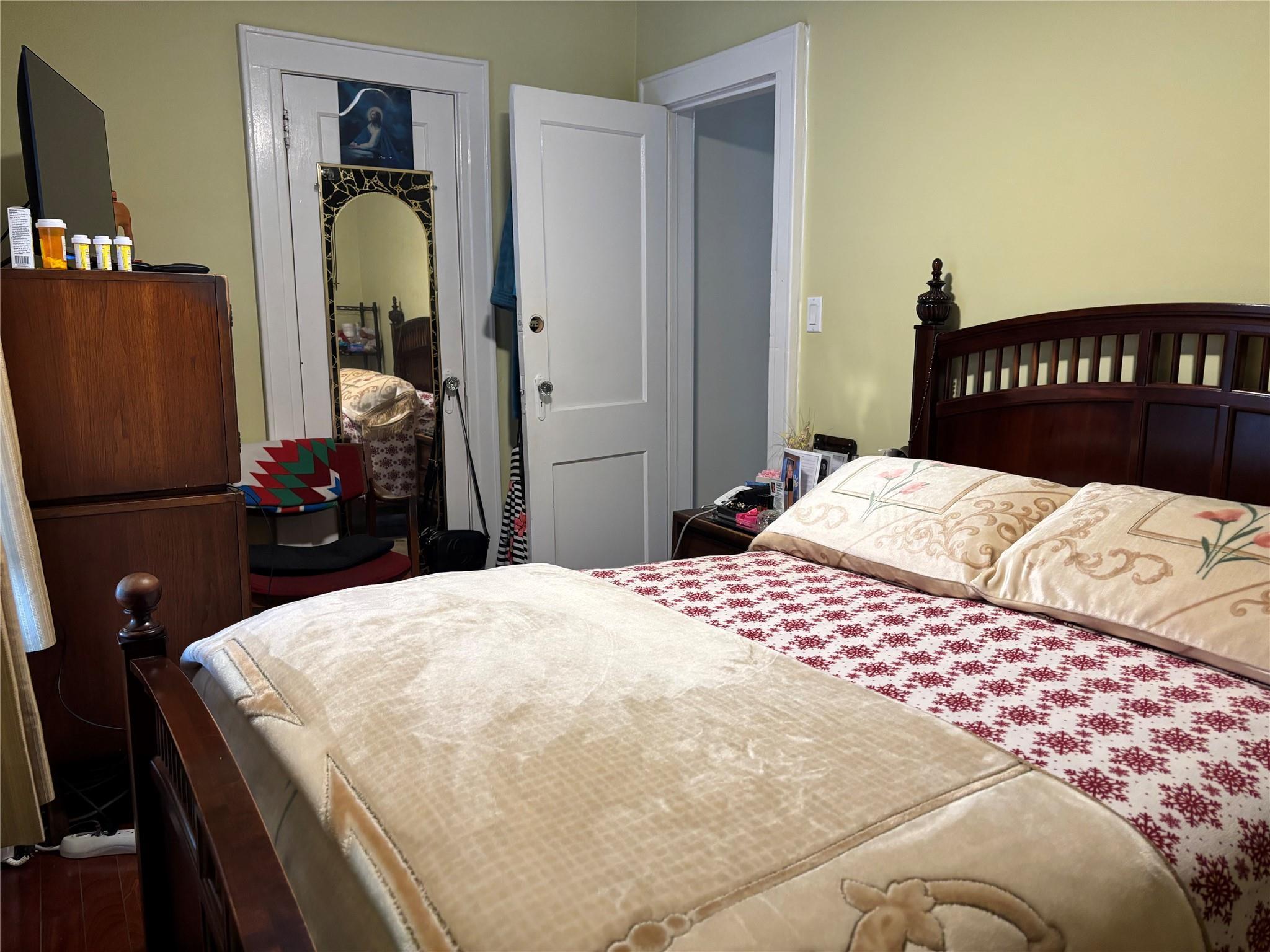 Single Family 216th  Queens, NY 11429, MLS-881939-15