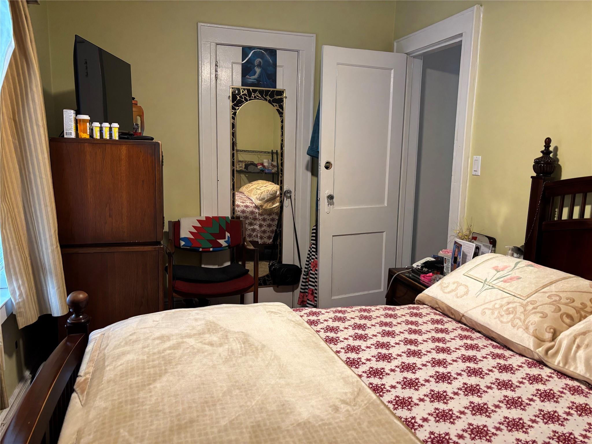 Single Family 216th  Queens, NY 11429, MLS-881939-16