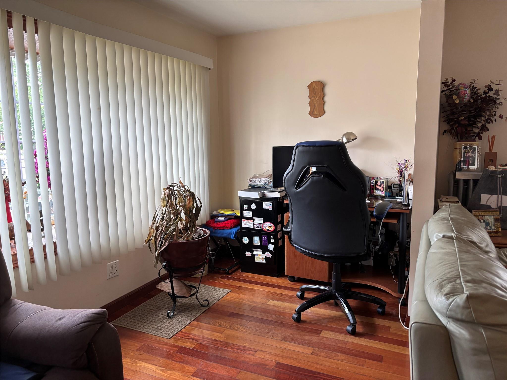 Single Family 216th  Queens, NY 11429, MLS-881939-27