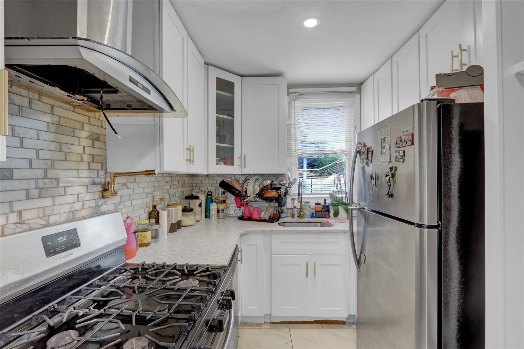 Single Family 166th  Queens, NY 11434, MLS-881949-10