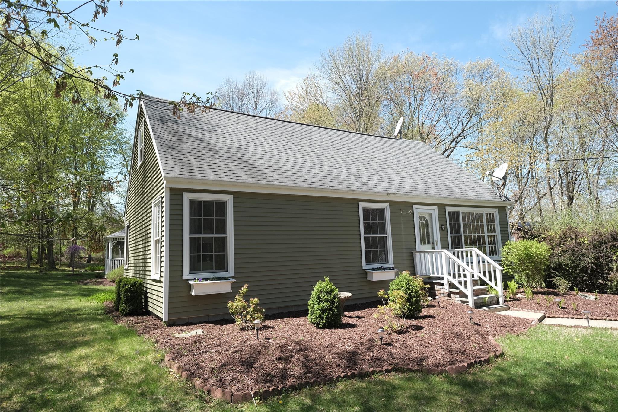 Single Family Lakeside  Dutchess County, NY 12572, MLS-881965-3