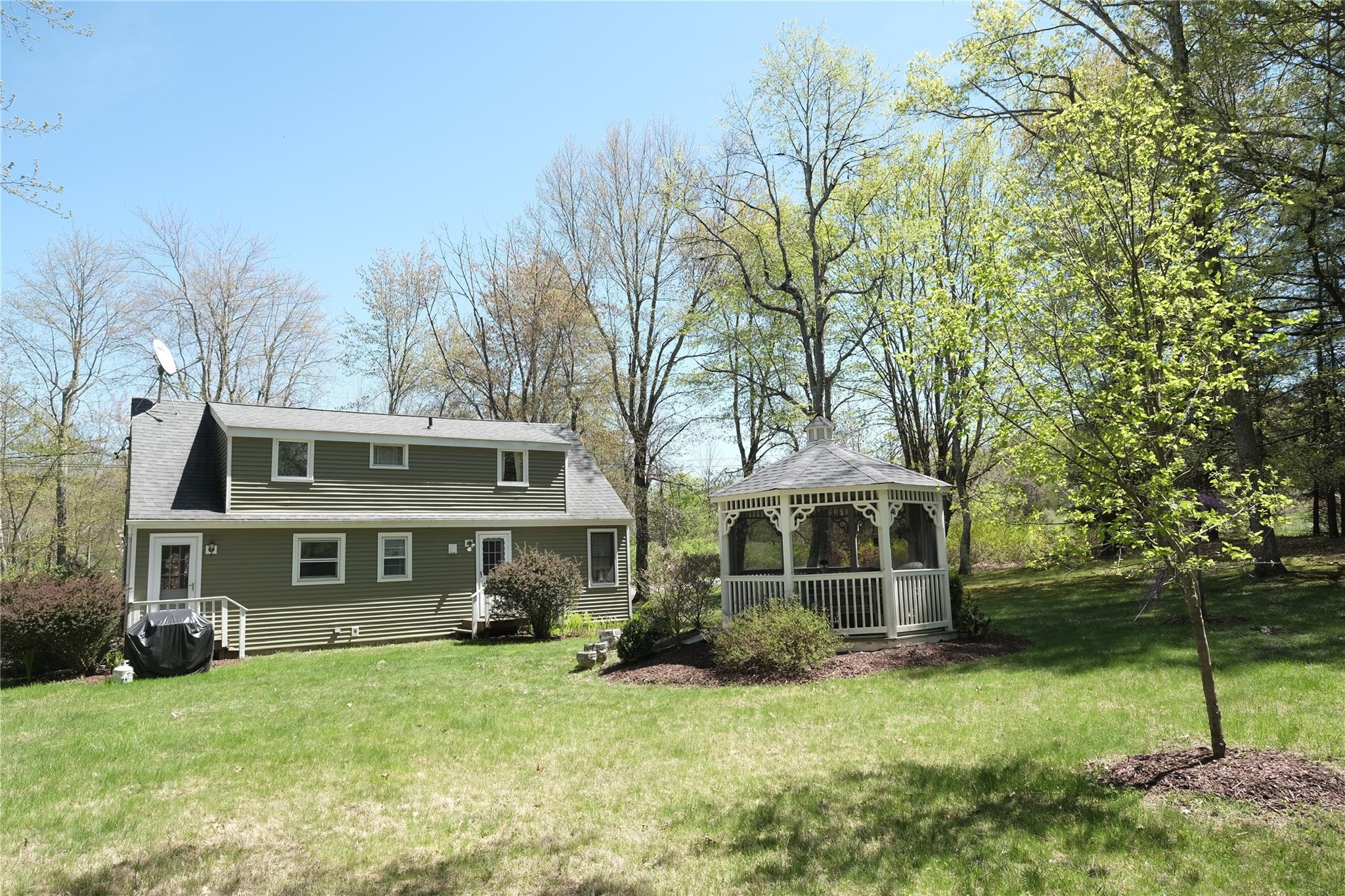Single Family Lakeside  Dutchess County, NY 12572, MLS-881965-31