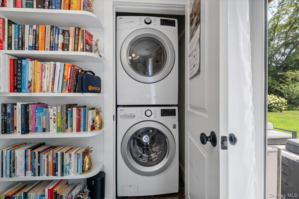 Single Family Hands Creek Suffolk County, NY 11937, MLS-881973-12