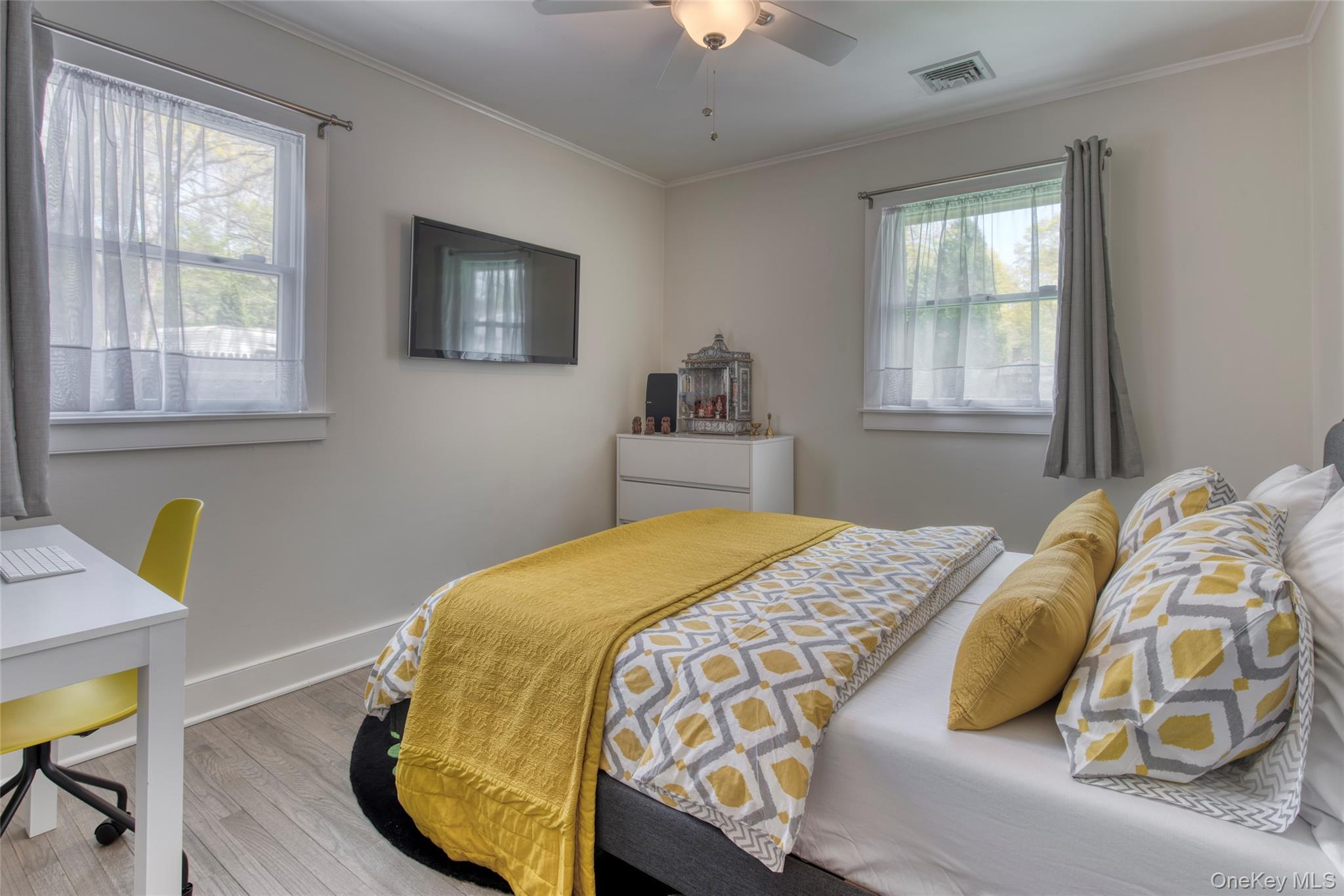 Single Family Hands Creek Suffolk County, NY 11937, MLS-881973-18