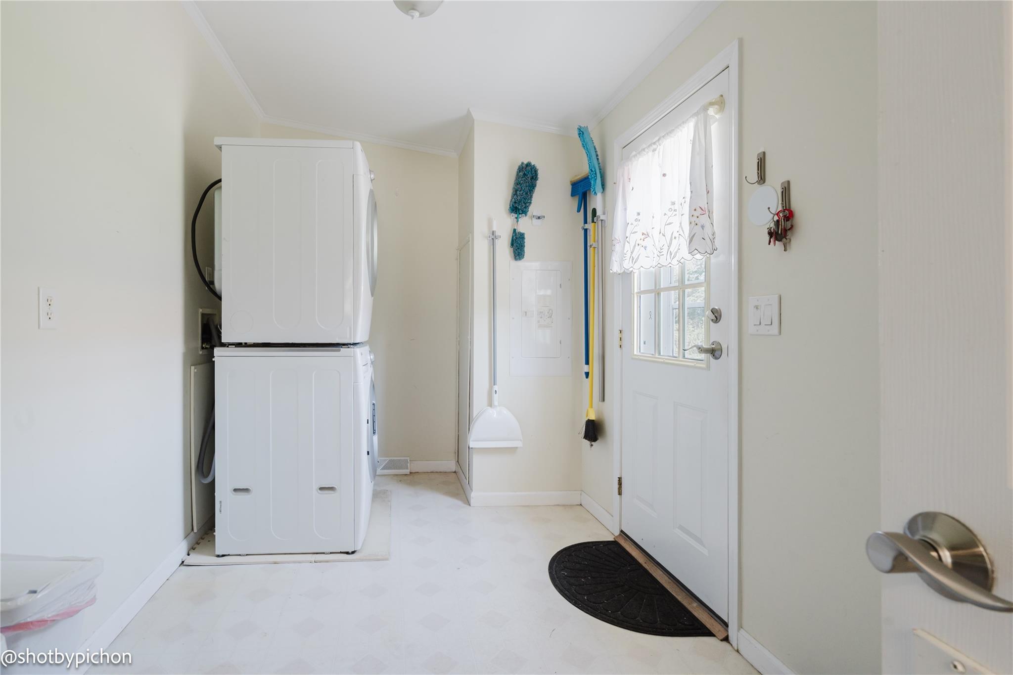 Single Family Gables Blvd  Dutchess County, NY 12603, MLS-881982-17