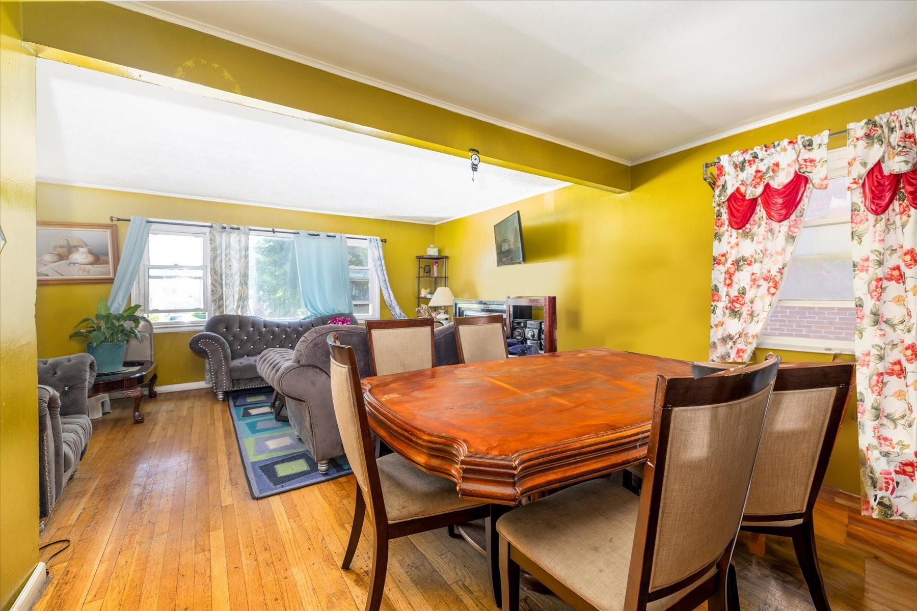 Single Family 233rd  Queens, NY 11422, MLS-882009-3