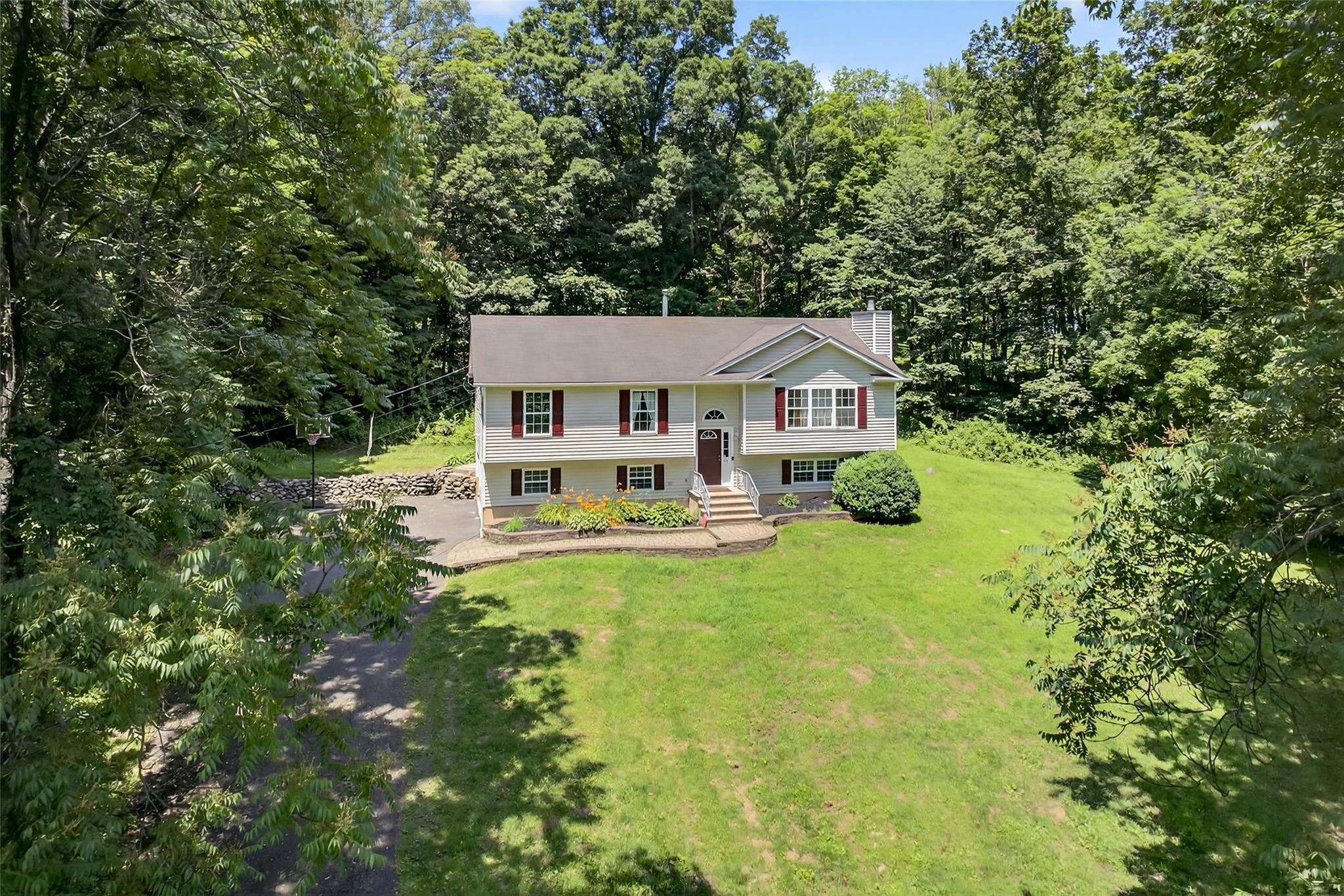 Single Family Palomino  Orange County, NY 12553, MLS-882012-31