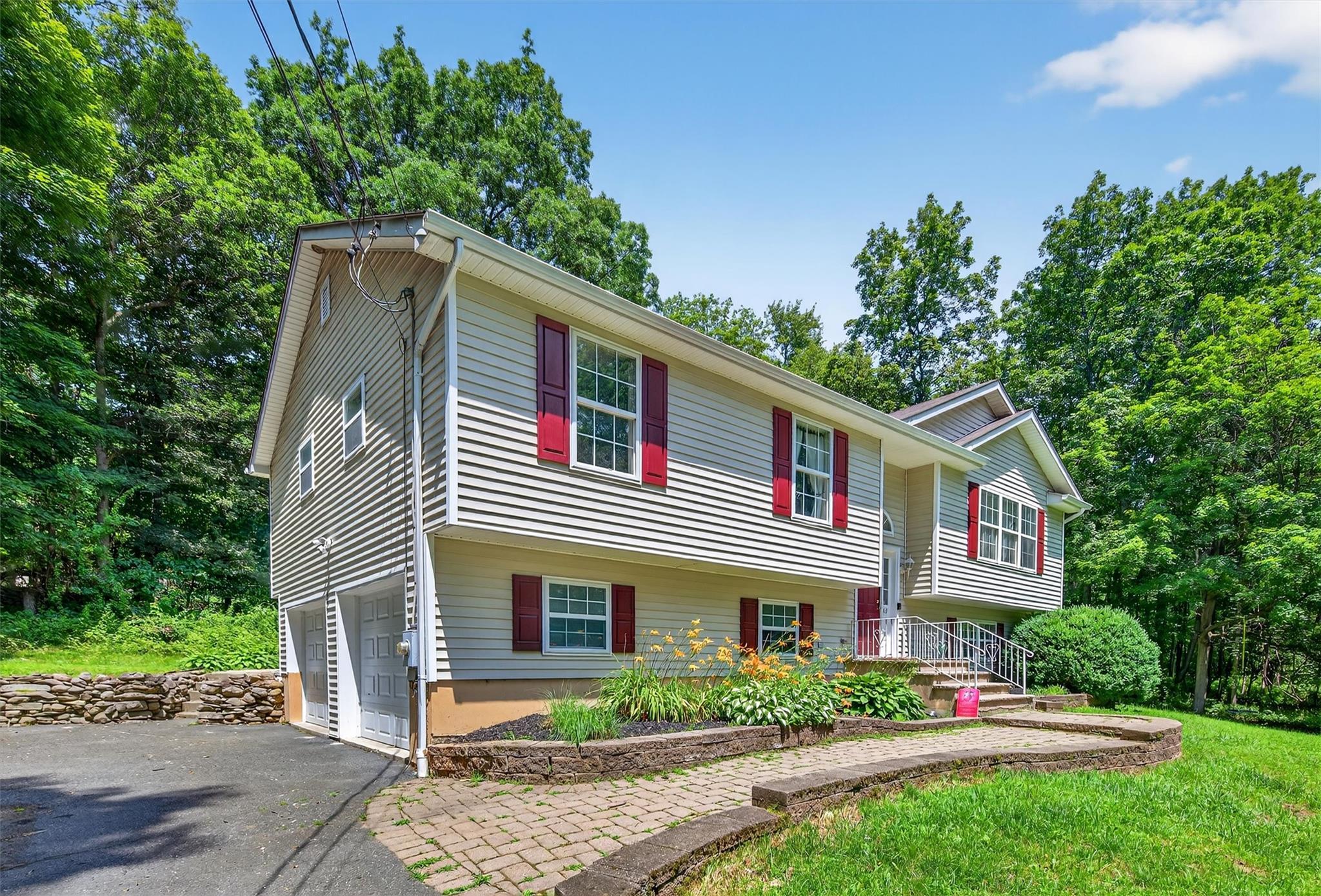 Single Family Palomino  Orange County, NY 12553, MLS-882012-32