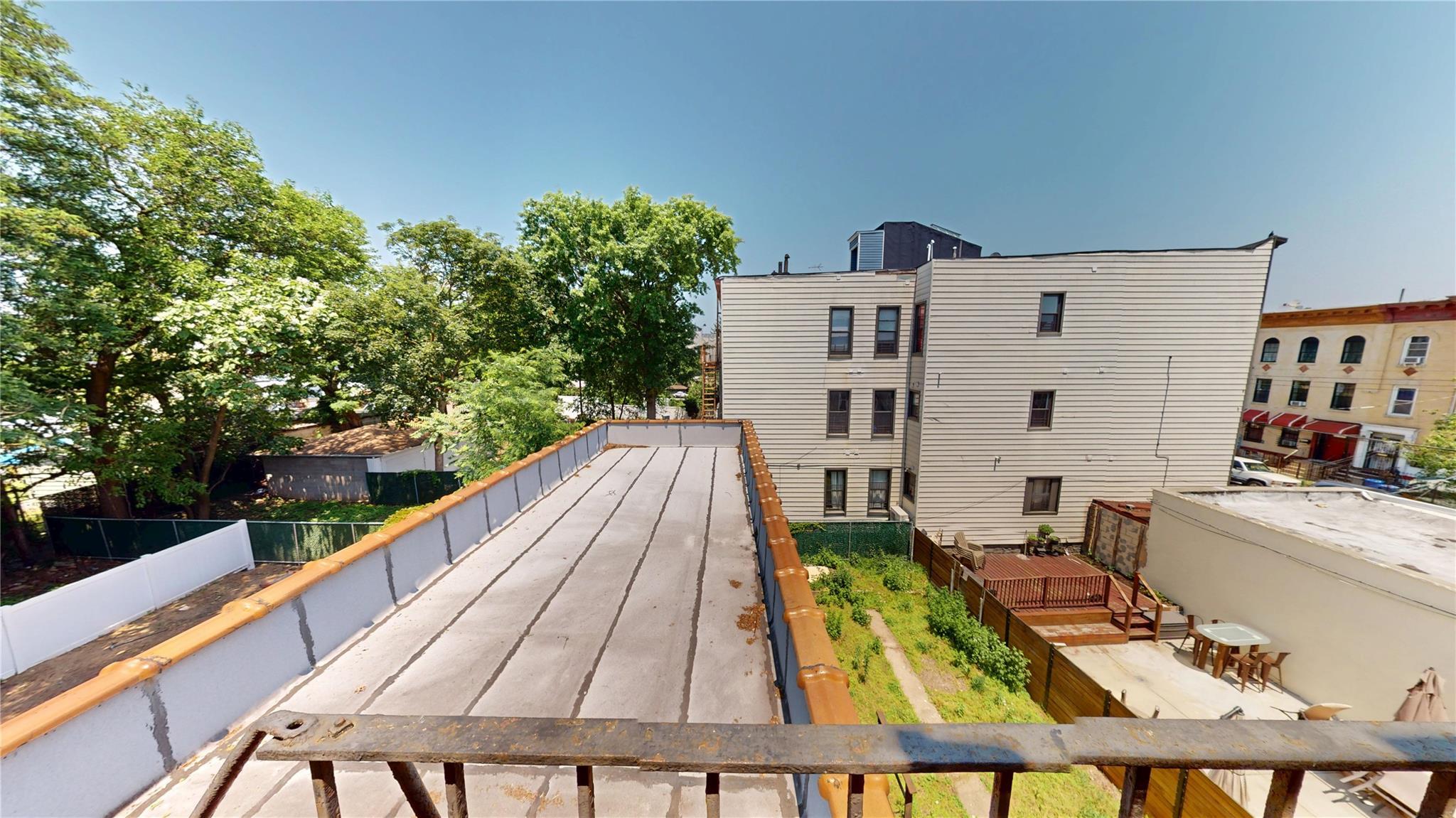 Commercial Sale Fulton  Brooklyn, NY 11208, MLS-882048-14