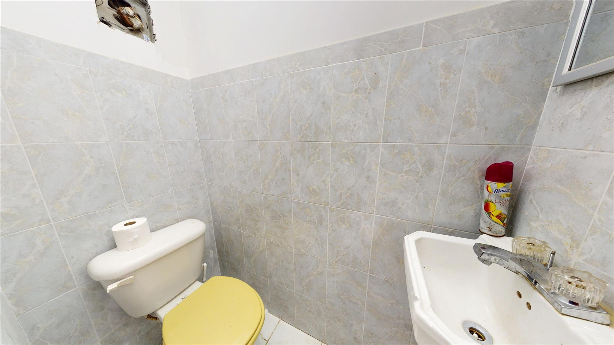 Commercial Sale Fulton  Brooklyn, NY 11208, MLS-882048-6