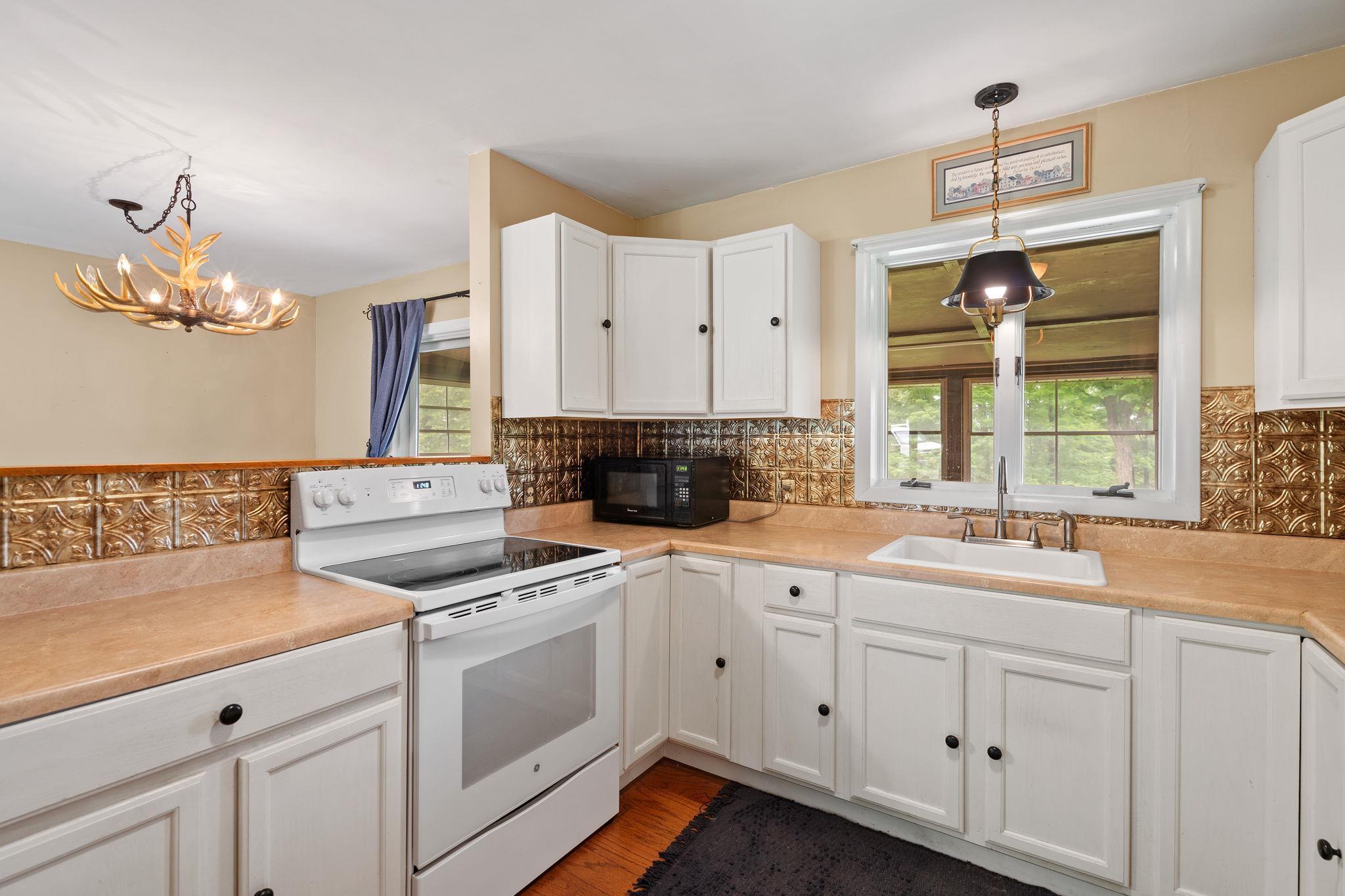 Single Family New Hurley  Ulster County, NY 12589, MLS-882061-17