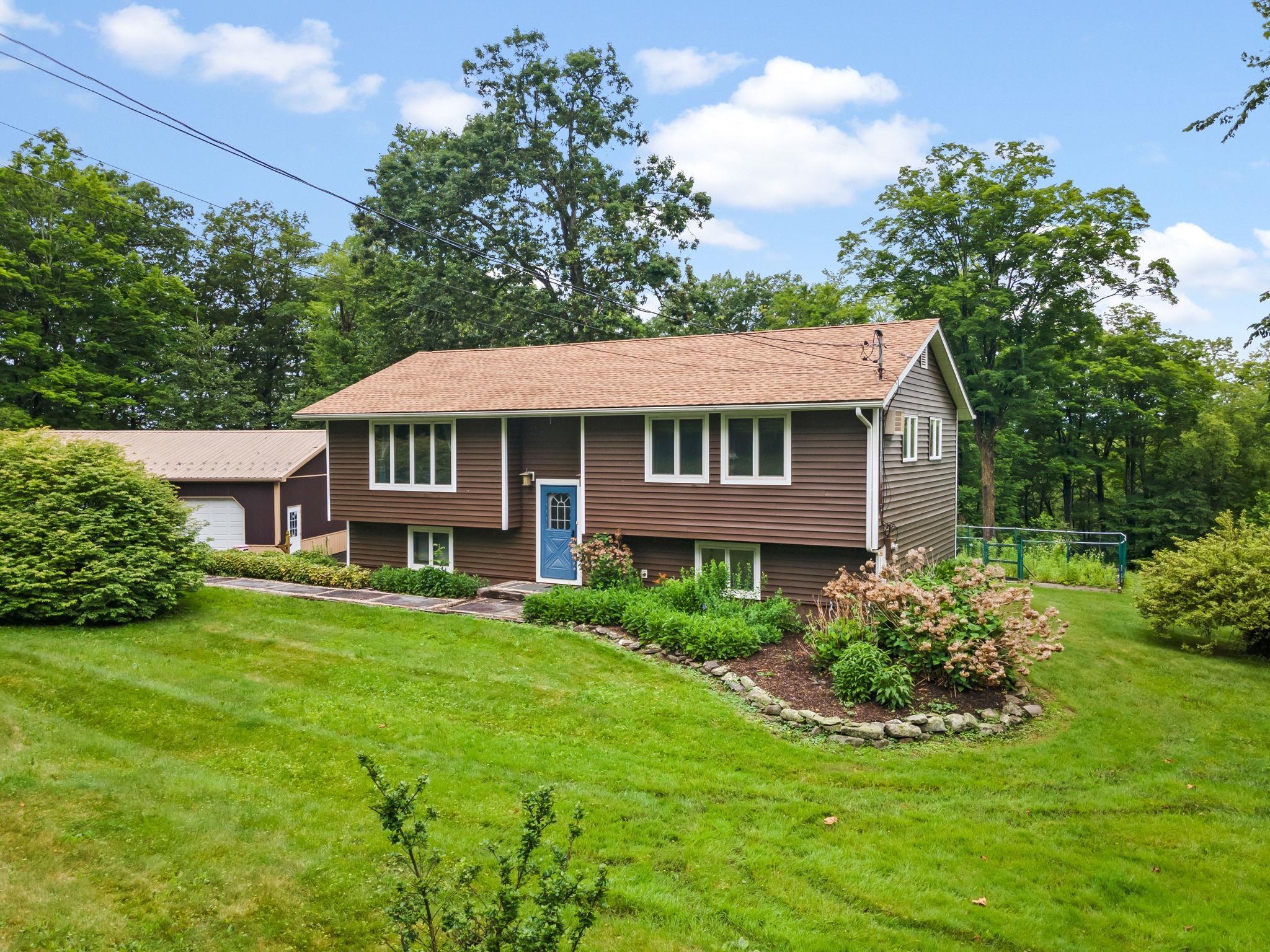 Single Family New Hurley  Ulster County, NY 12589, MLS-882061-2