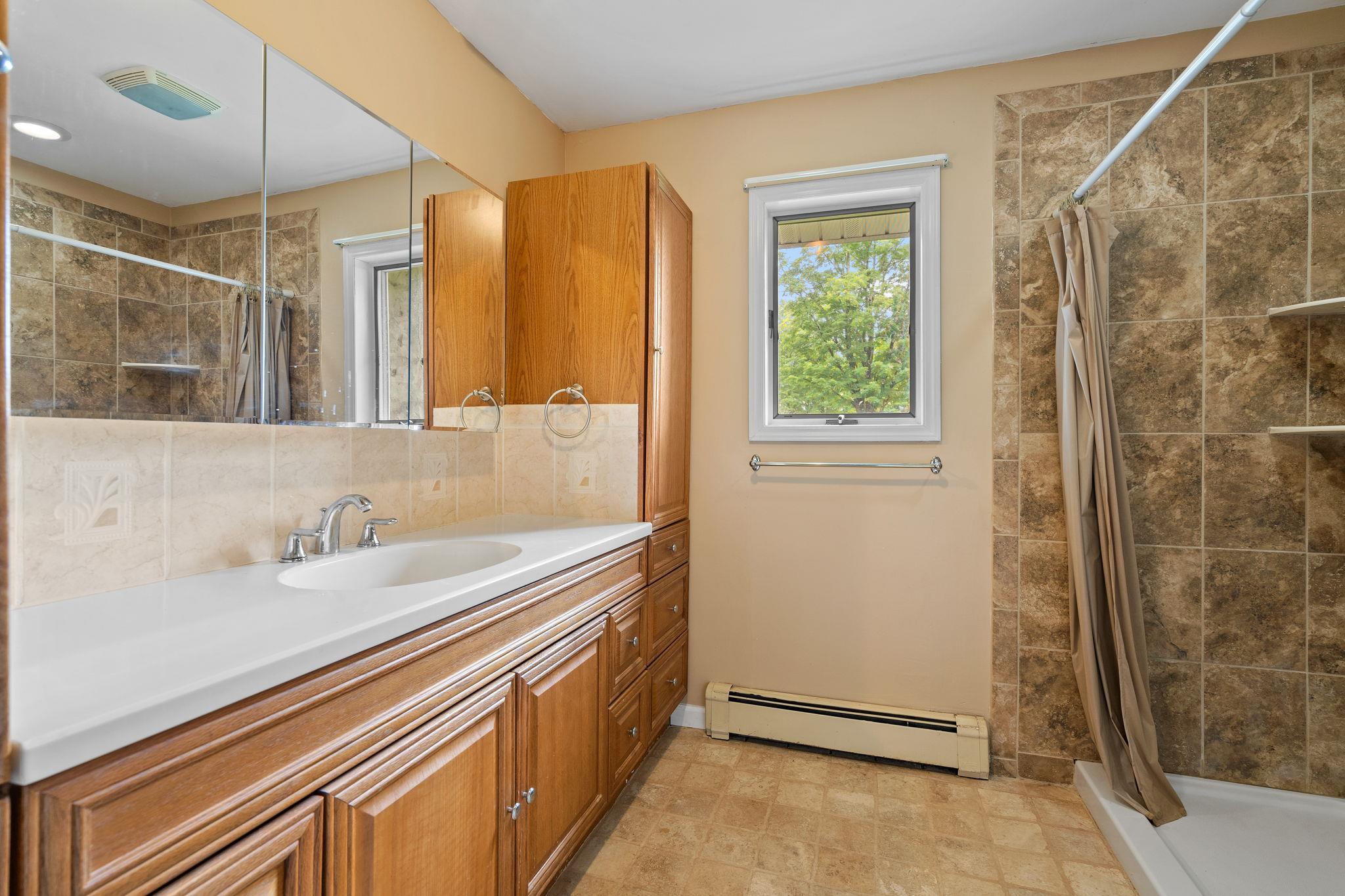 Single Family New Hurley  Ulster County, NY 12589, MLS-882061-23