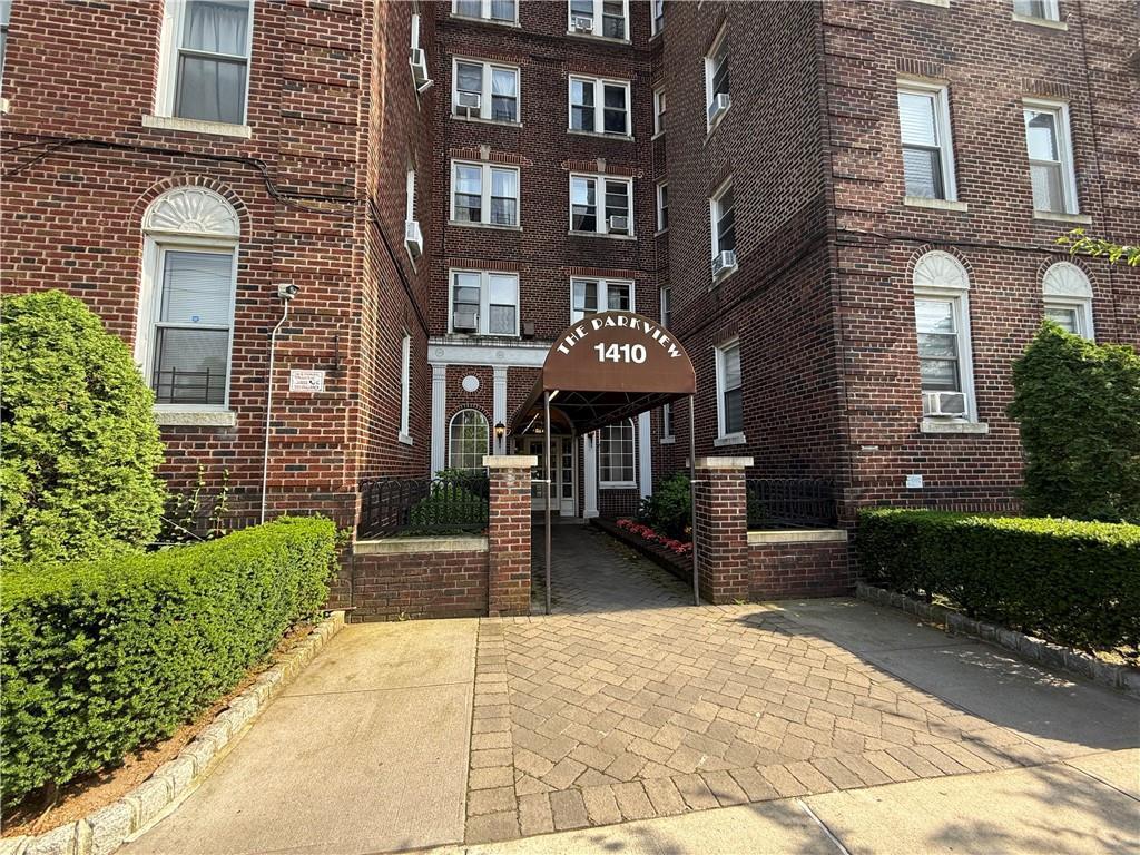 Coop Avenue  Brooklyn, NY 11229, MLS-882063-2