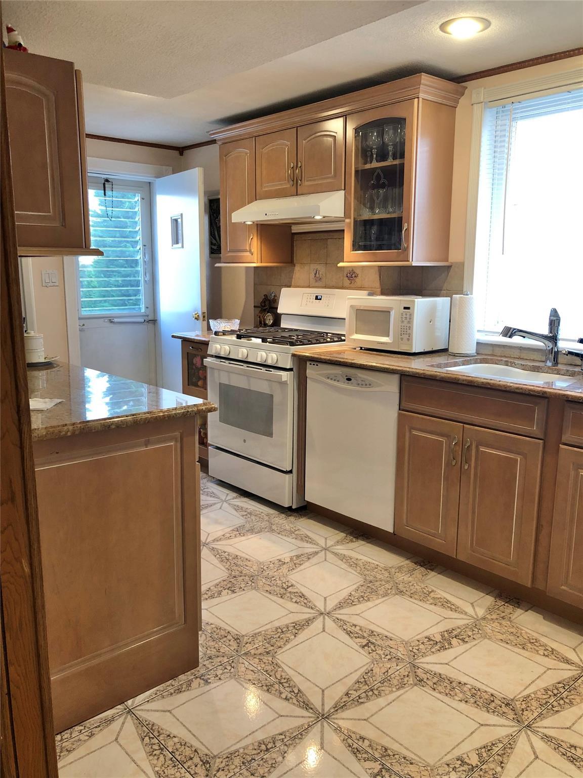 Single Family 161  Queens, NY 11414, MLS-882074-12