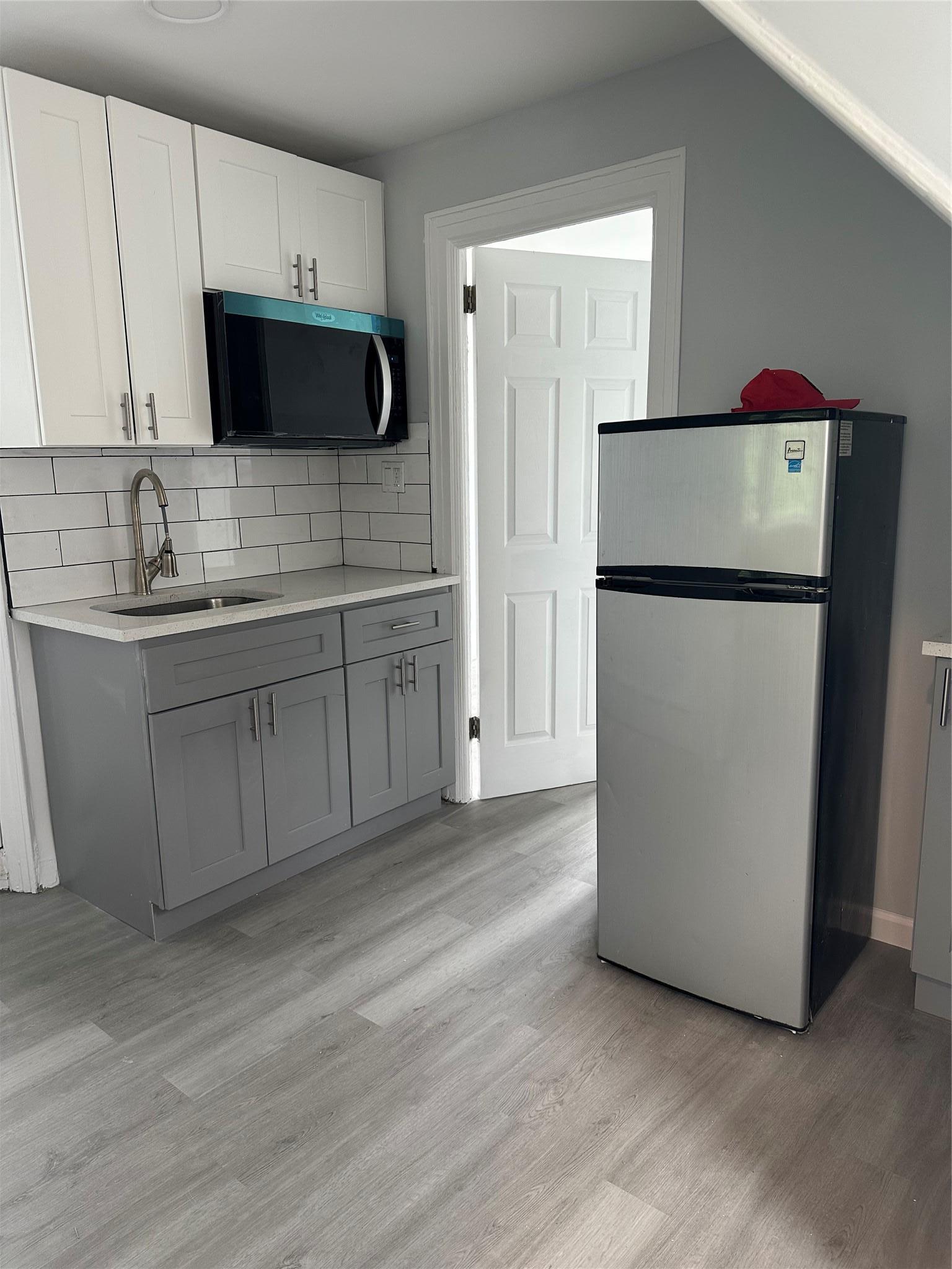 Single Family Research  Bronx, NY 10465, MLS-882087-16