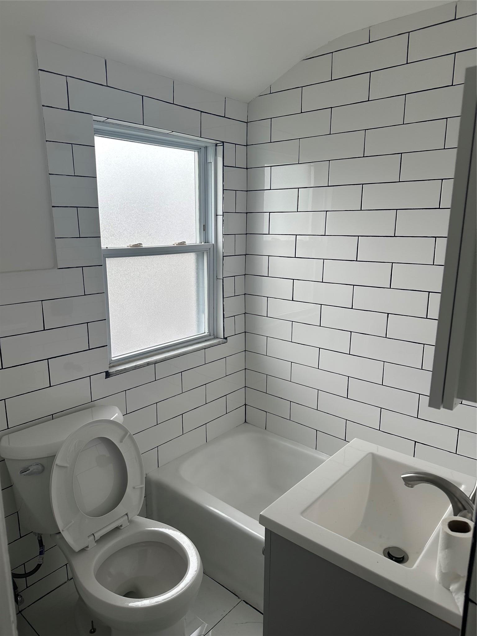 Single Family Research  Bronx, NY 10465, MLS-882087-17