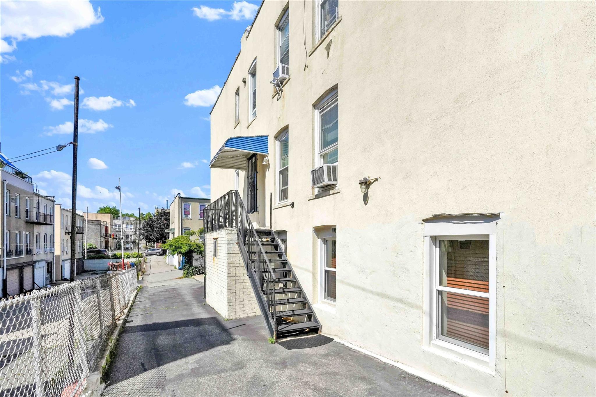 Single Family 23rd  Queens, NY 11105, MLS-882096-14